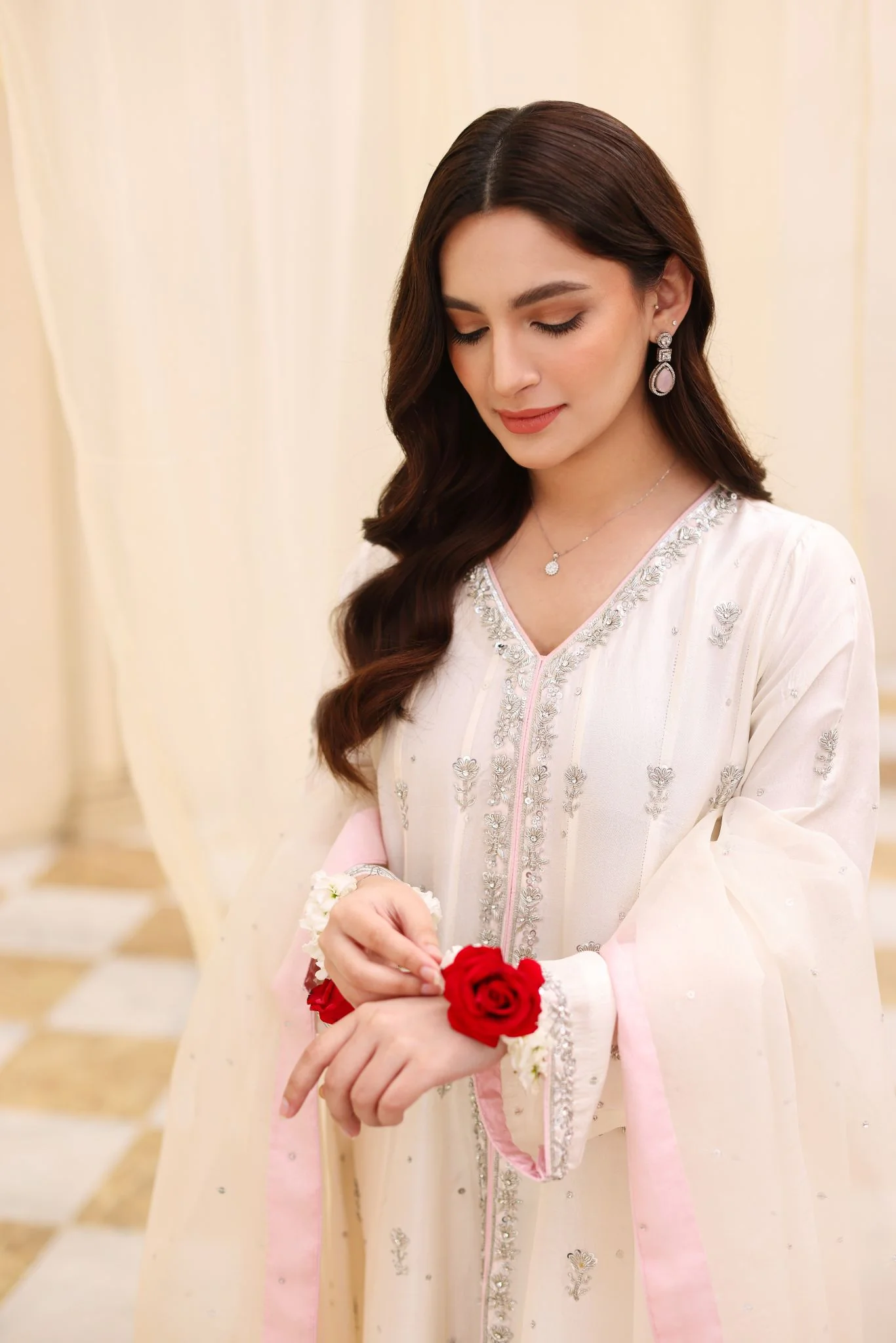 Afshana - Image 3