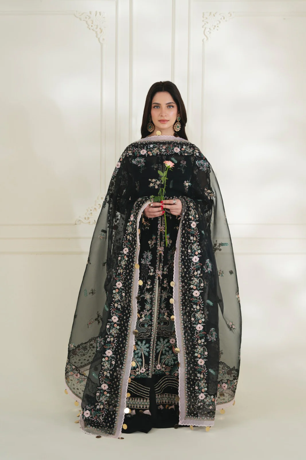 Alana Naz - Image 8