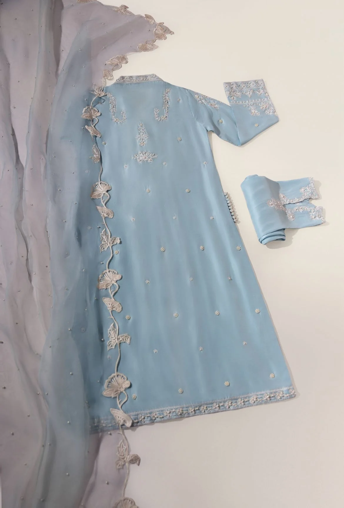 Alice - Image 3