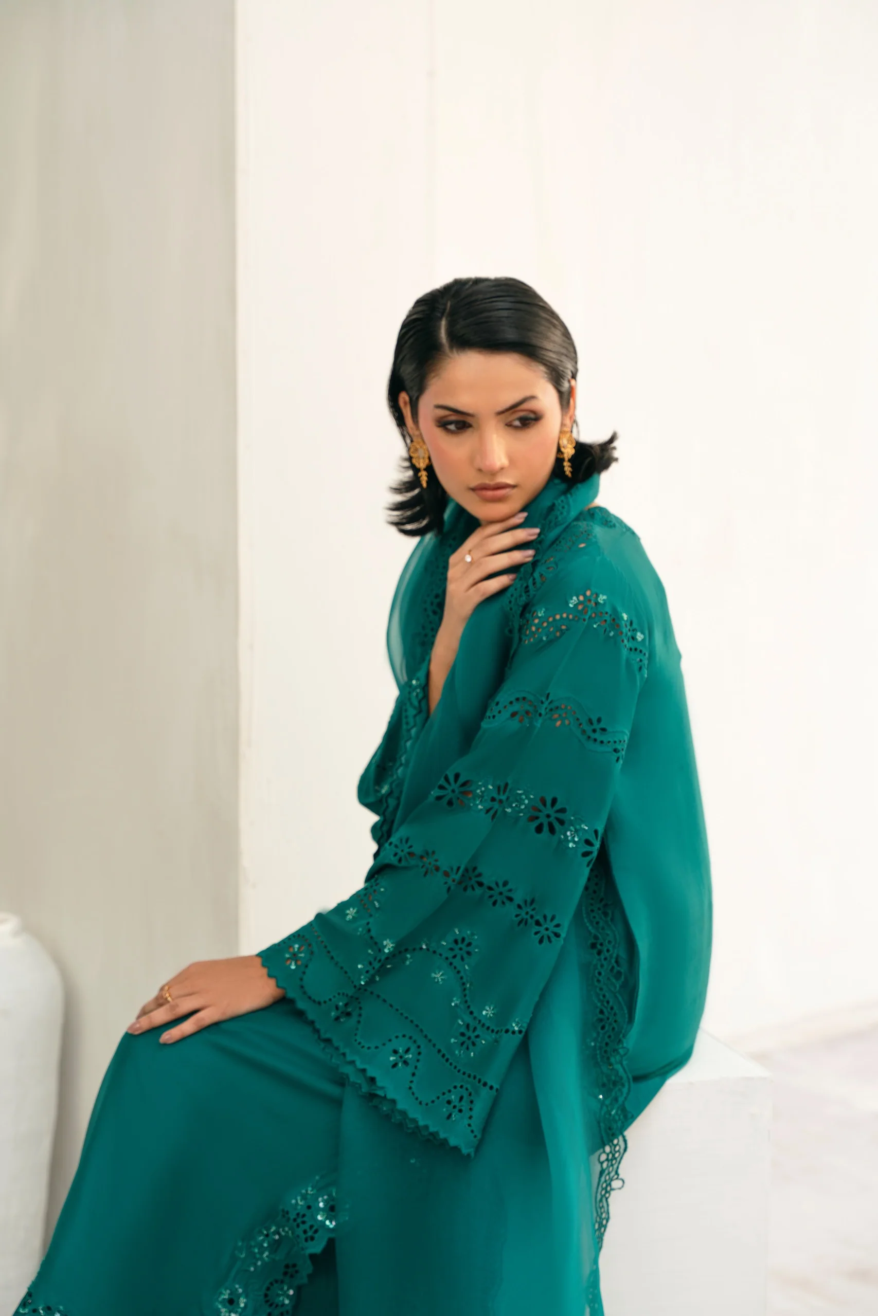 Amara (Emerald) - Image 7