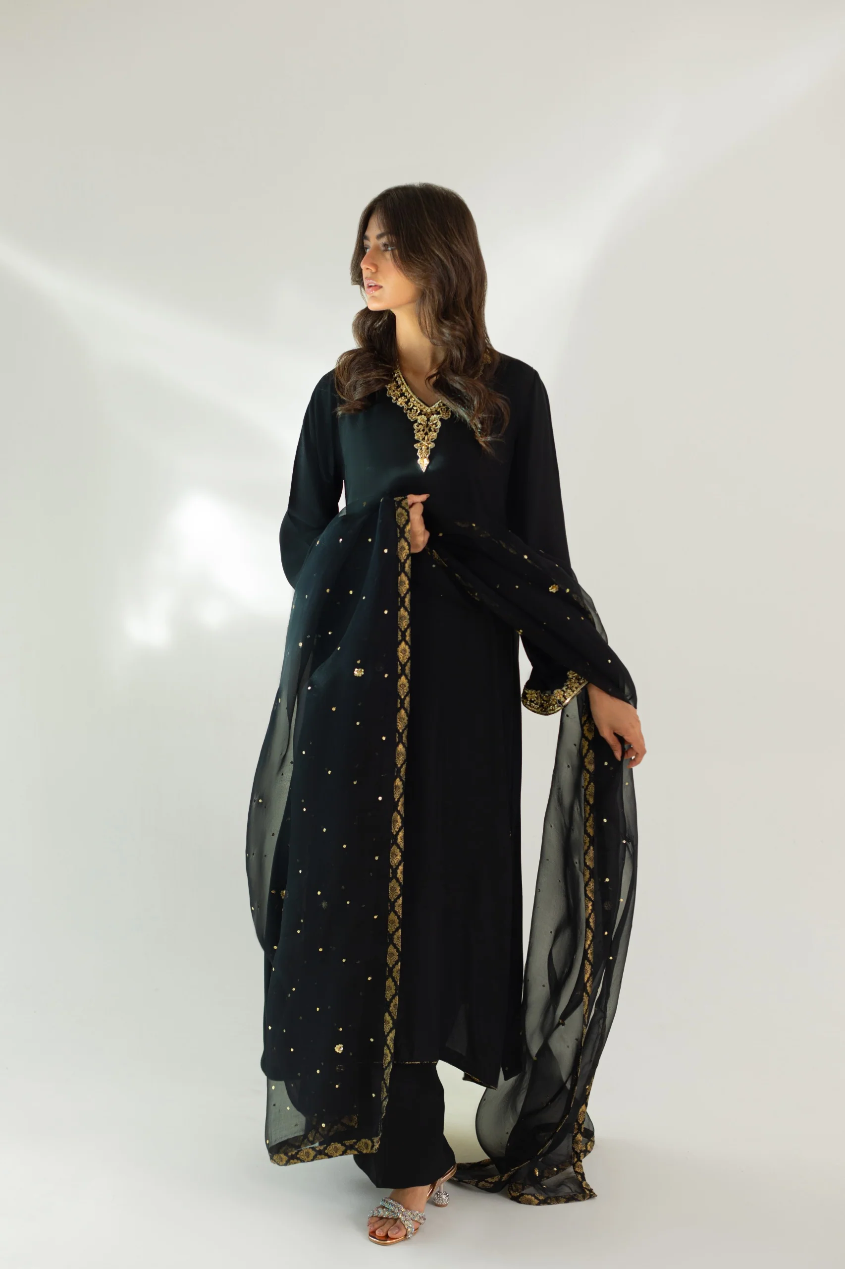 Black Dove - Image 8