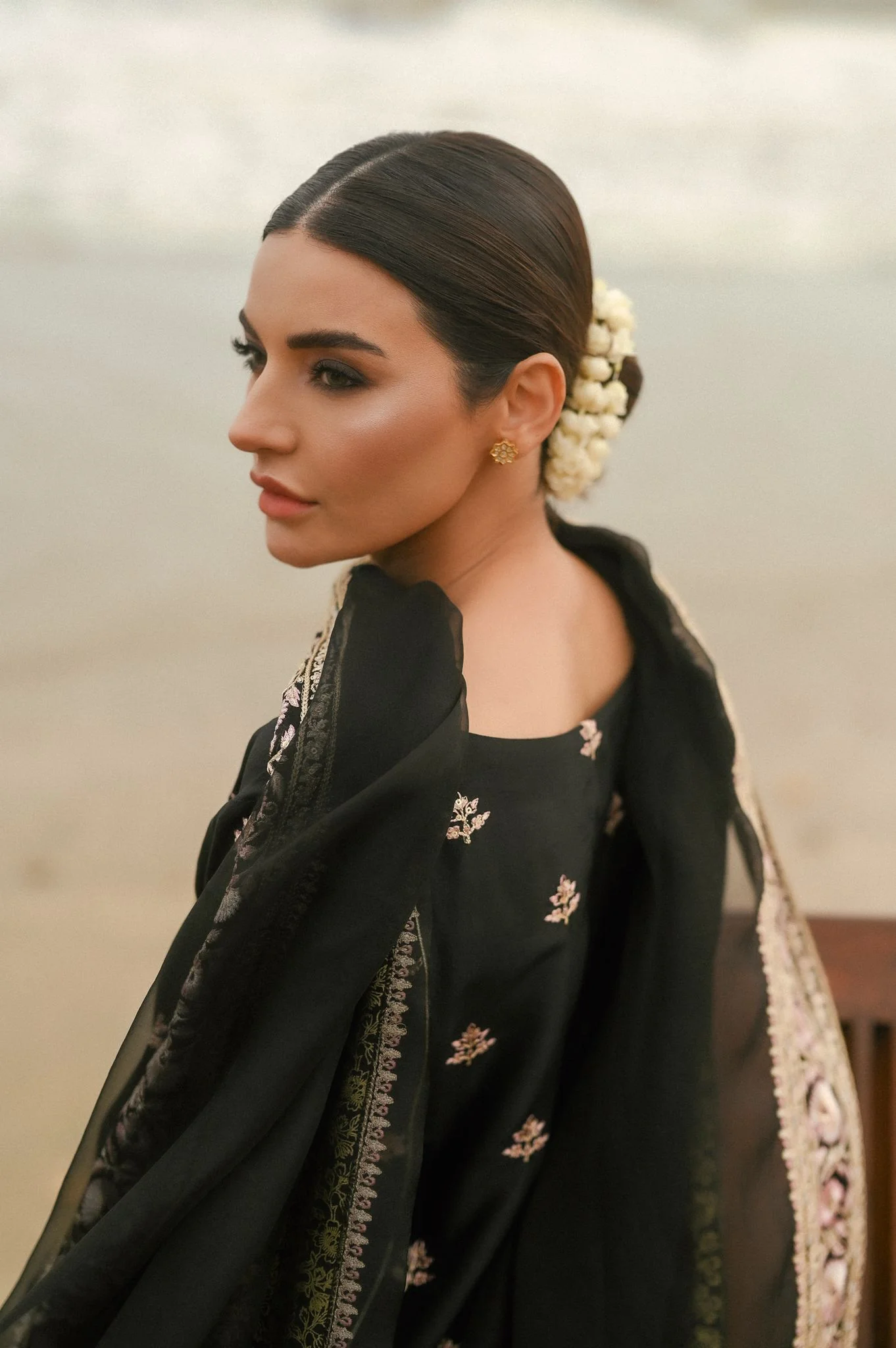 Black Noorez - Image 7
