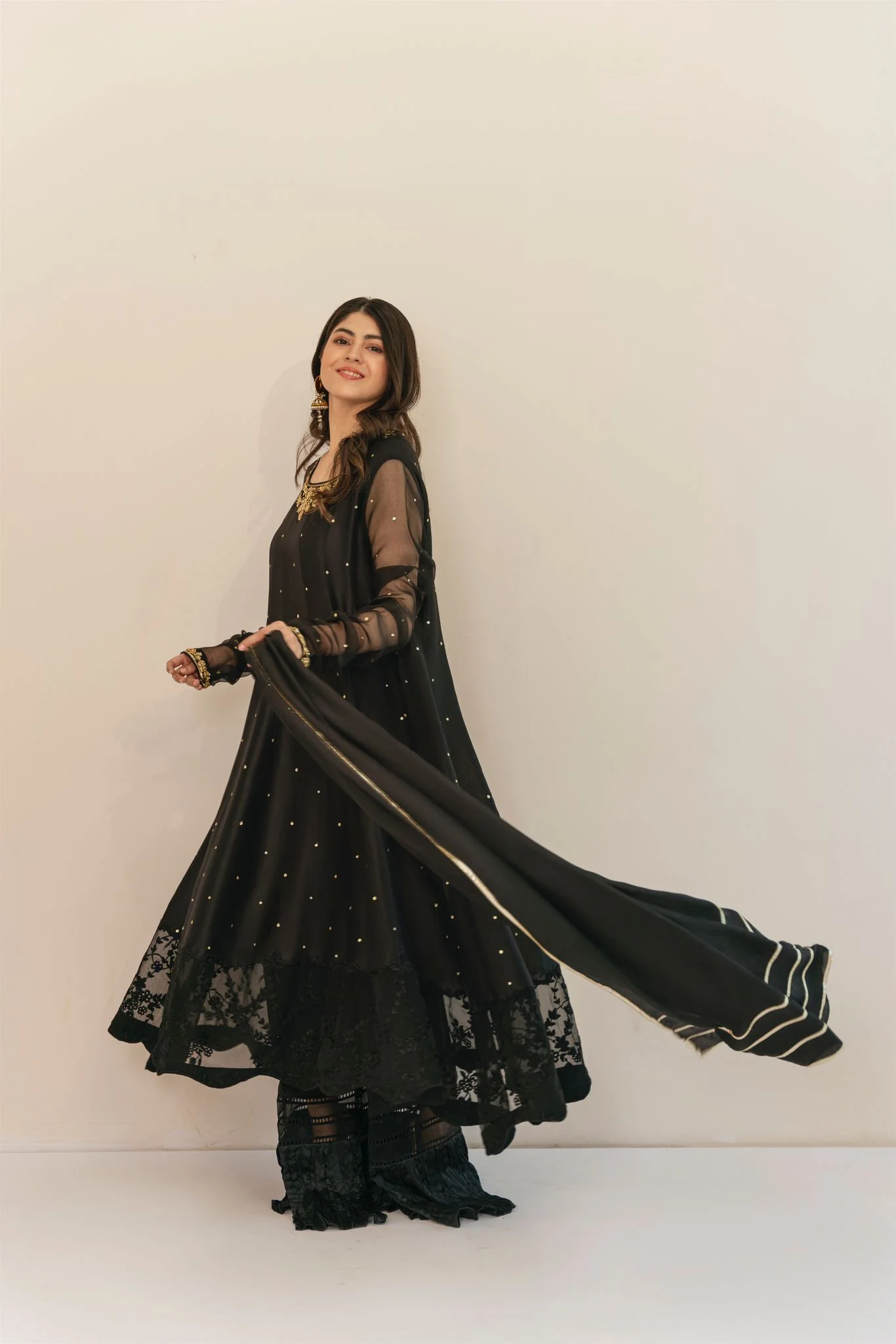Black Silk Pishwas - Image 2
