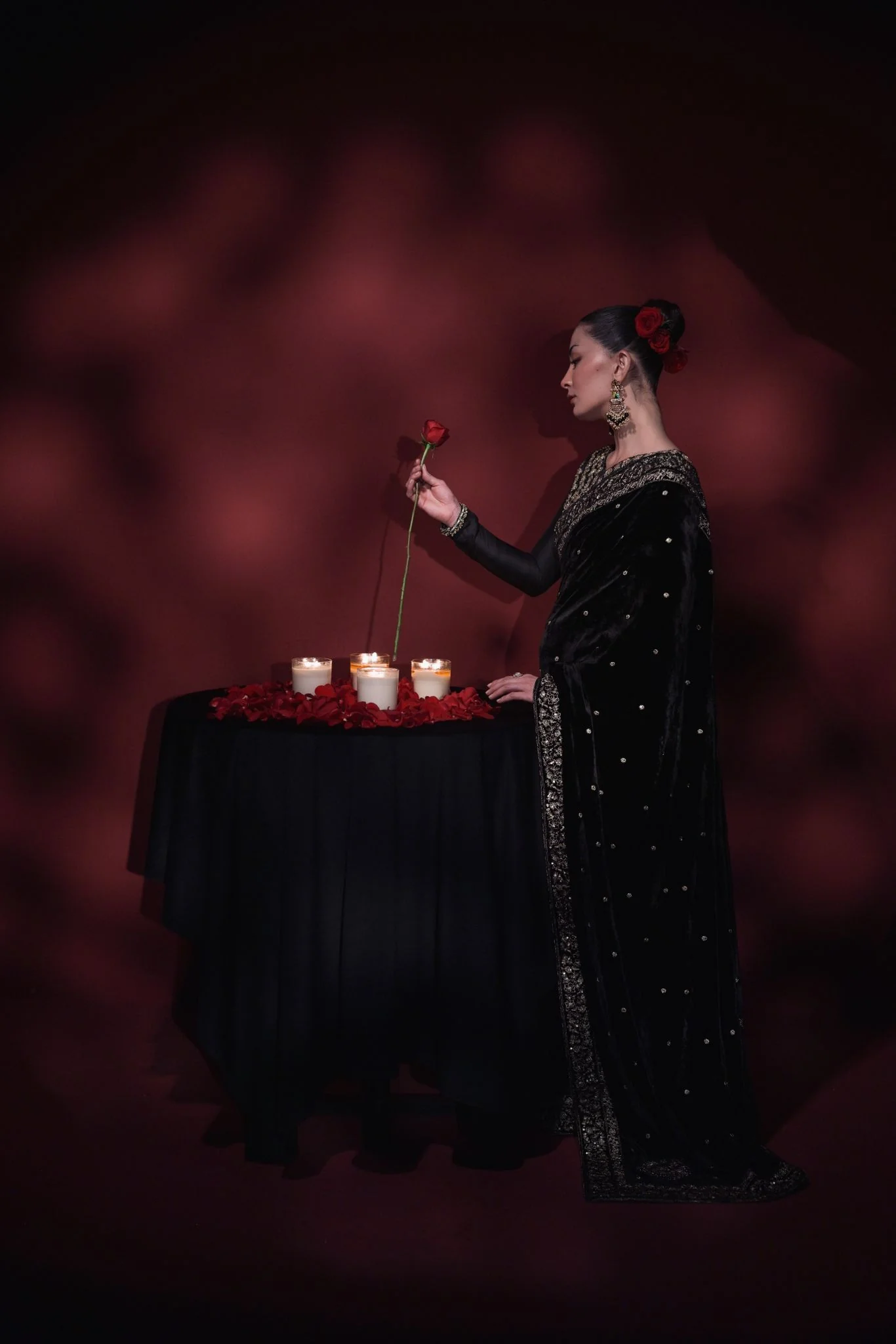 Black velvet SAREE - Image 7