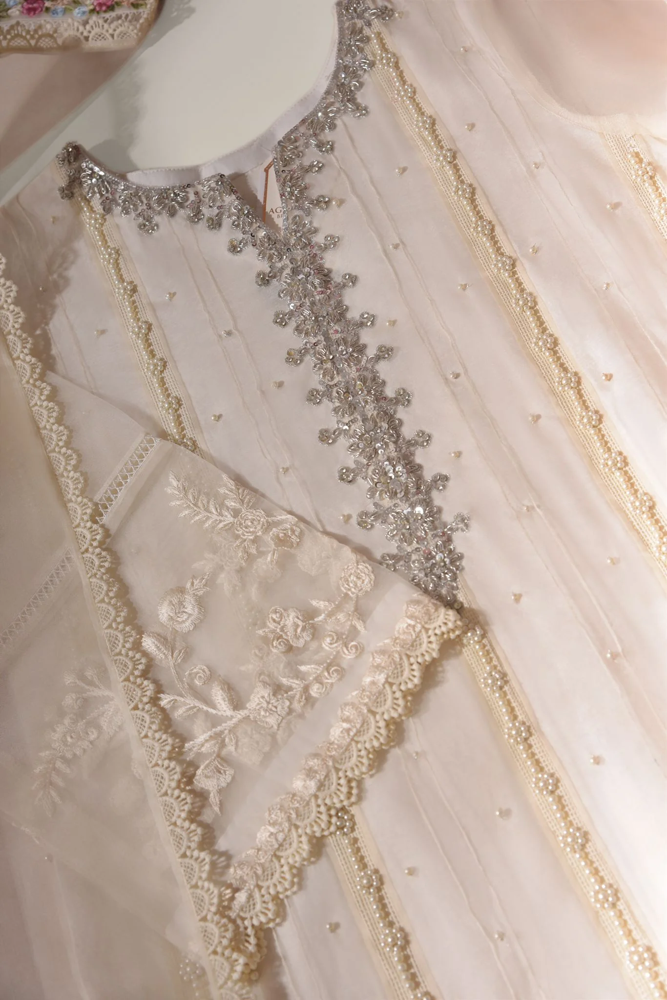 Charmante Ivory - Image 2