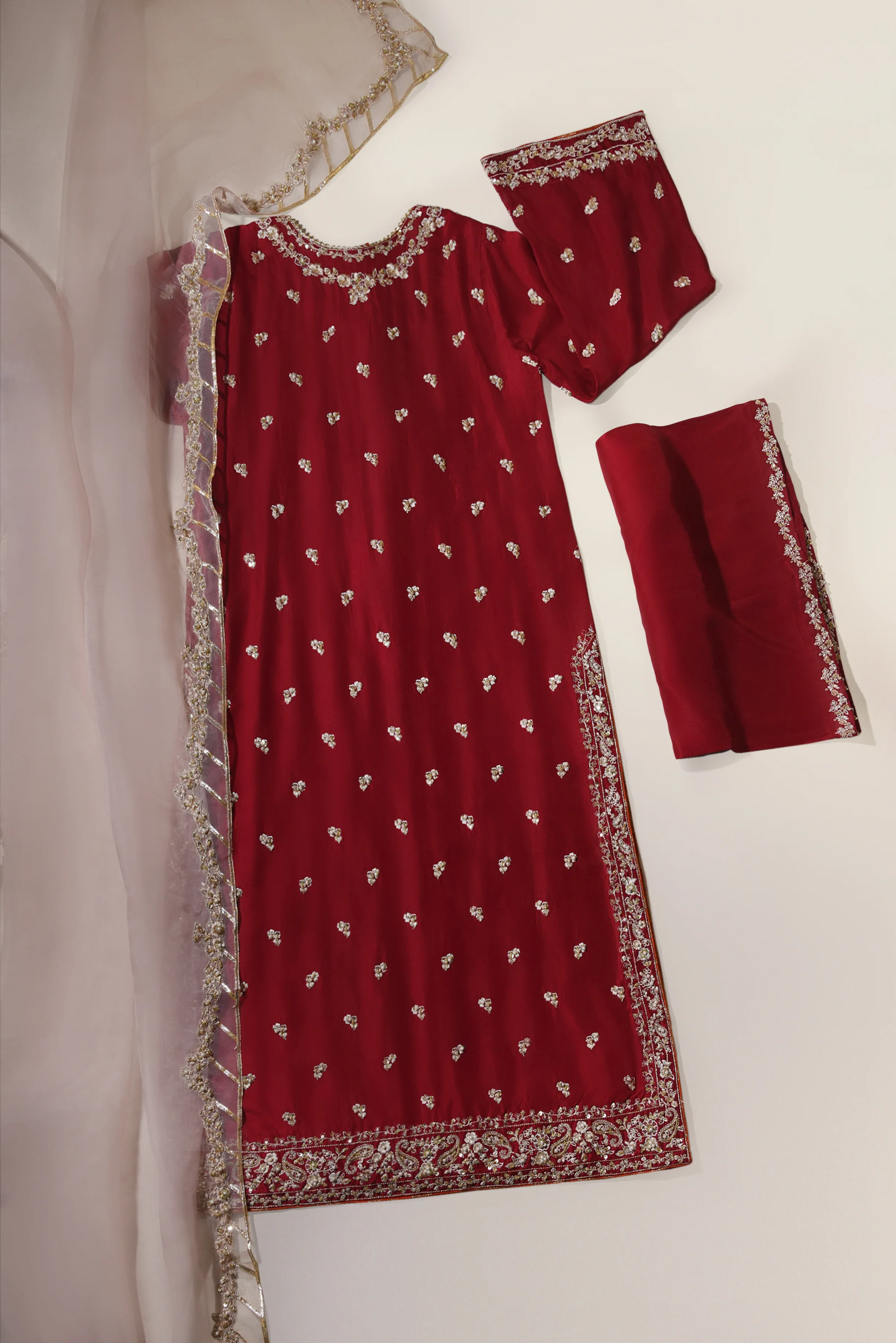 Crimson Zari - Image 5
