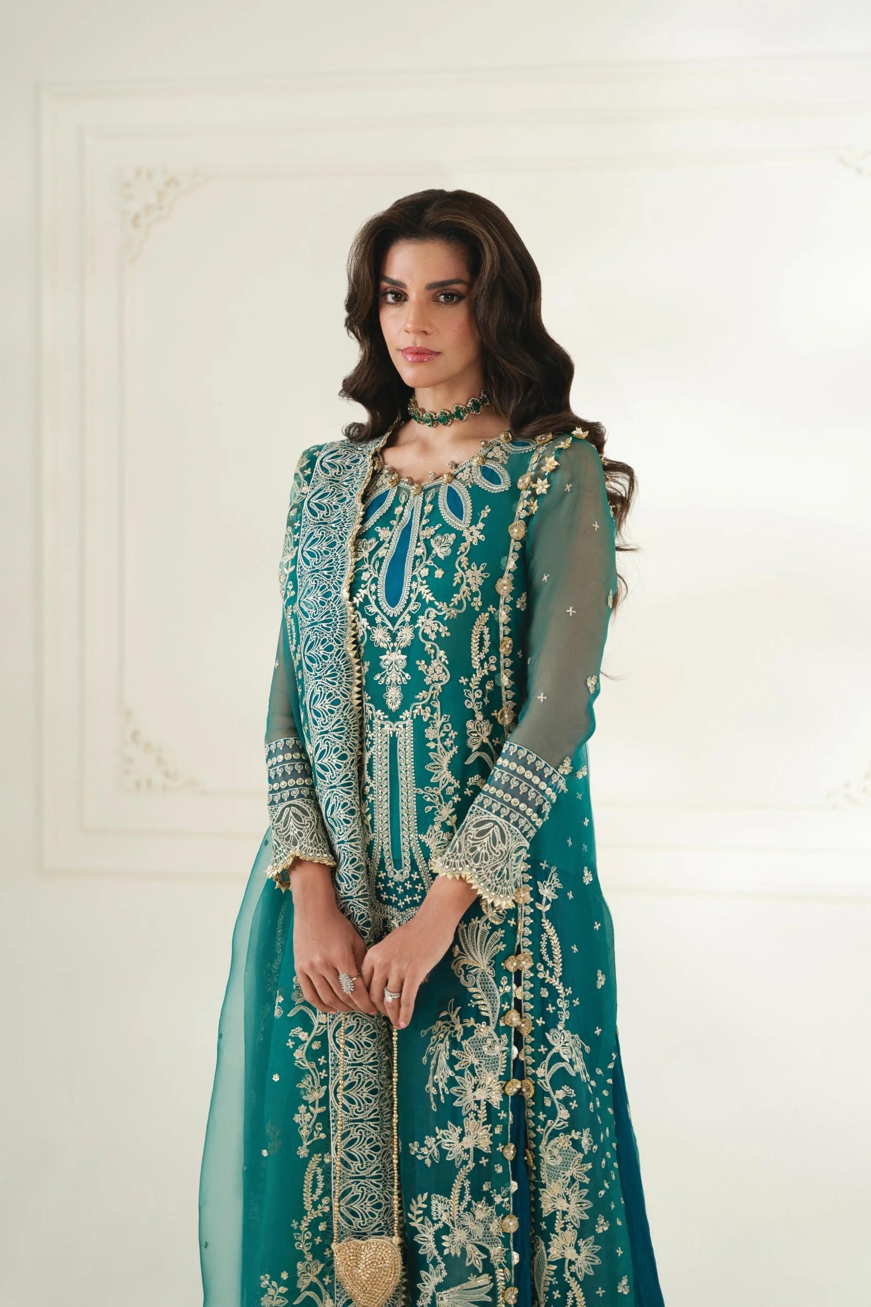 Emerald Soirée - Image 8