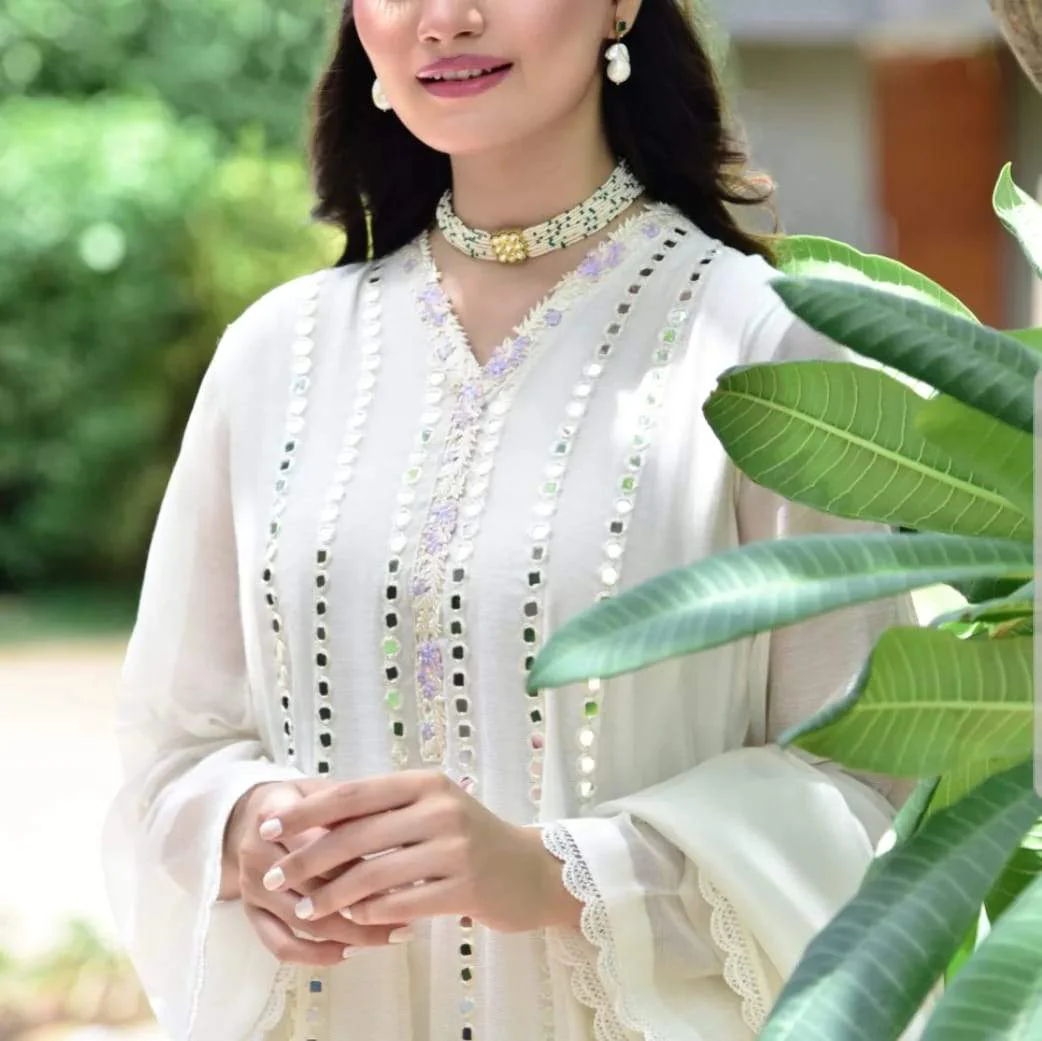 Eshaal Pearl - Image 3