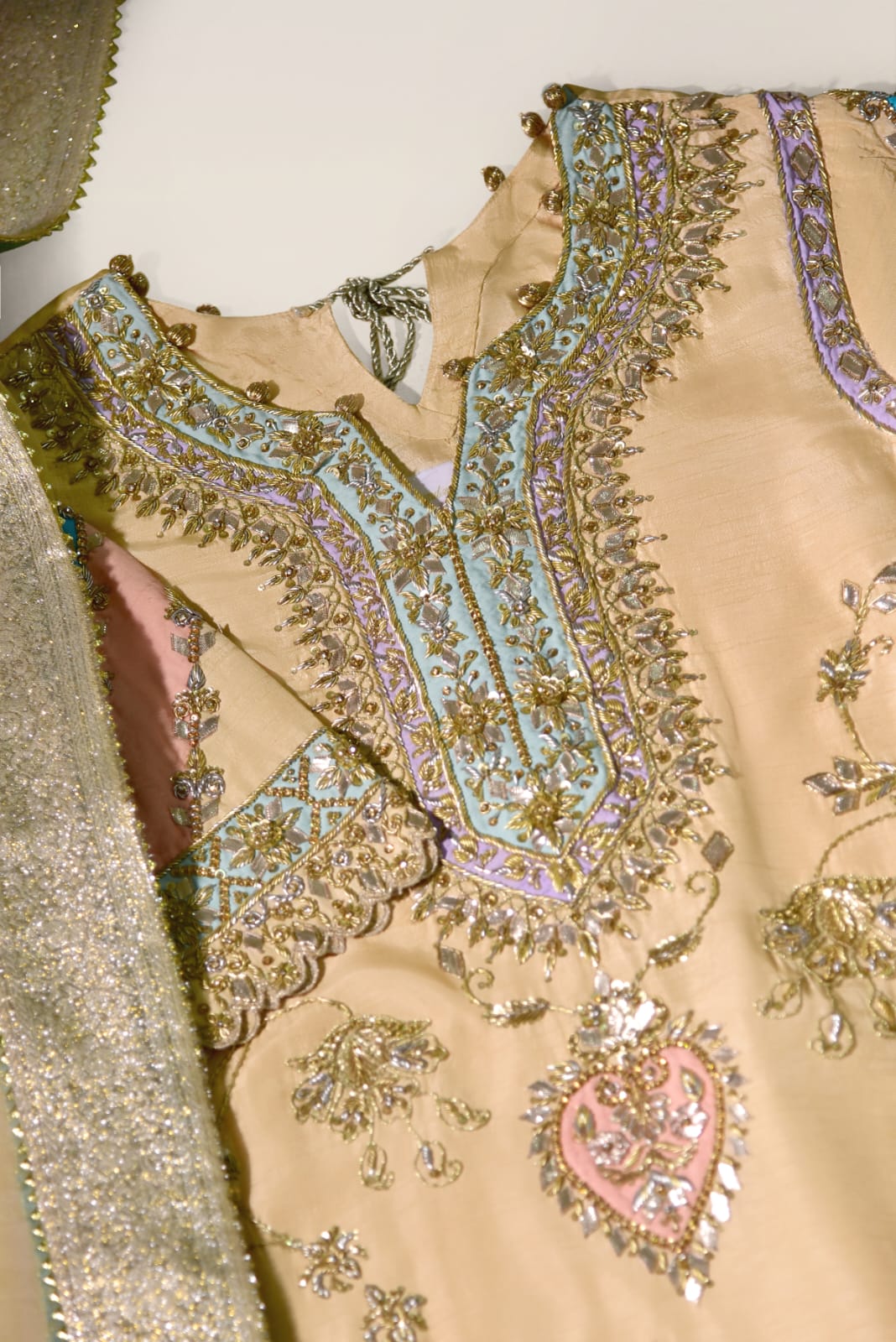 Farzanay - Image 2