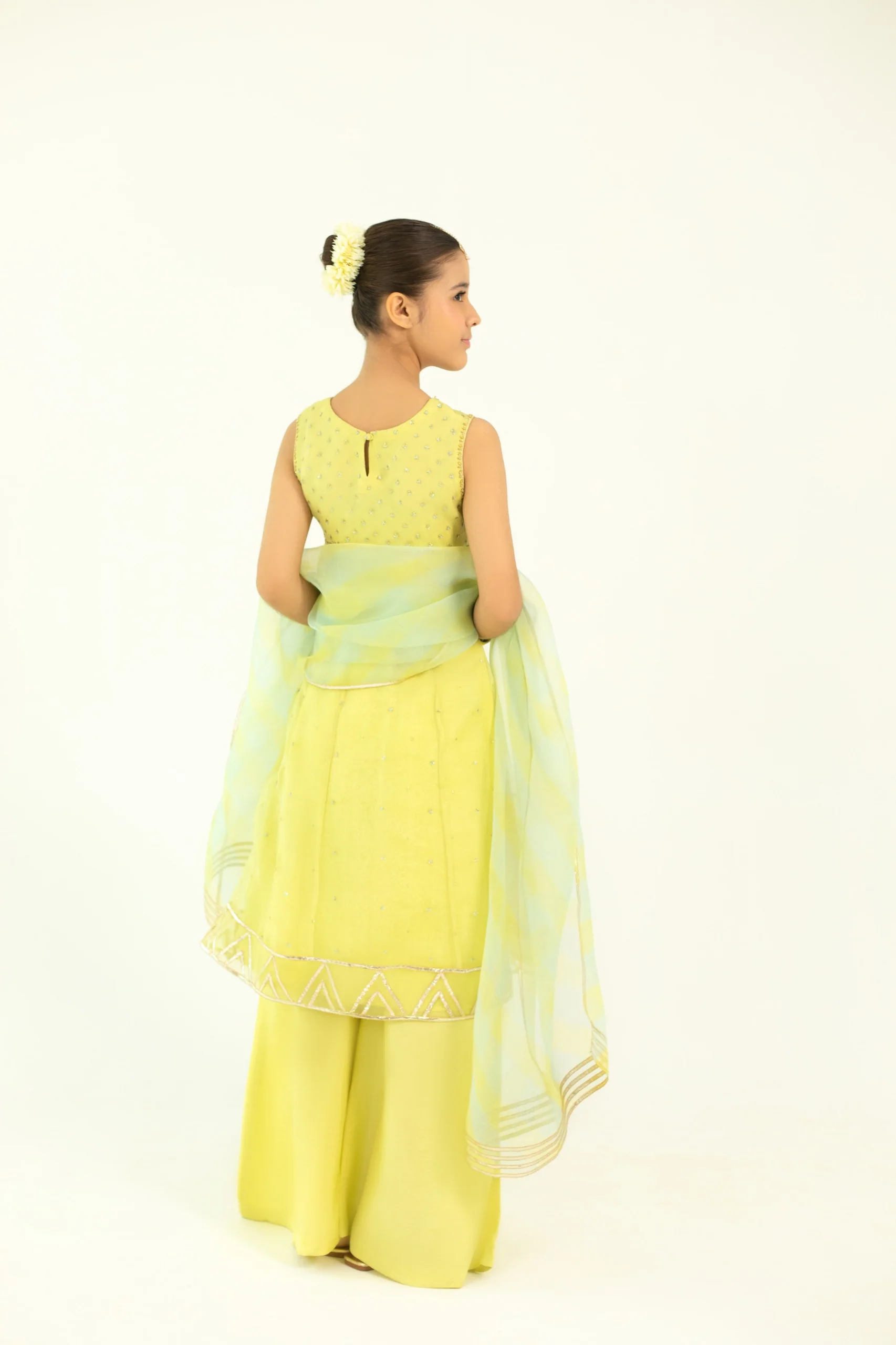 Flora K - Image 3