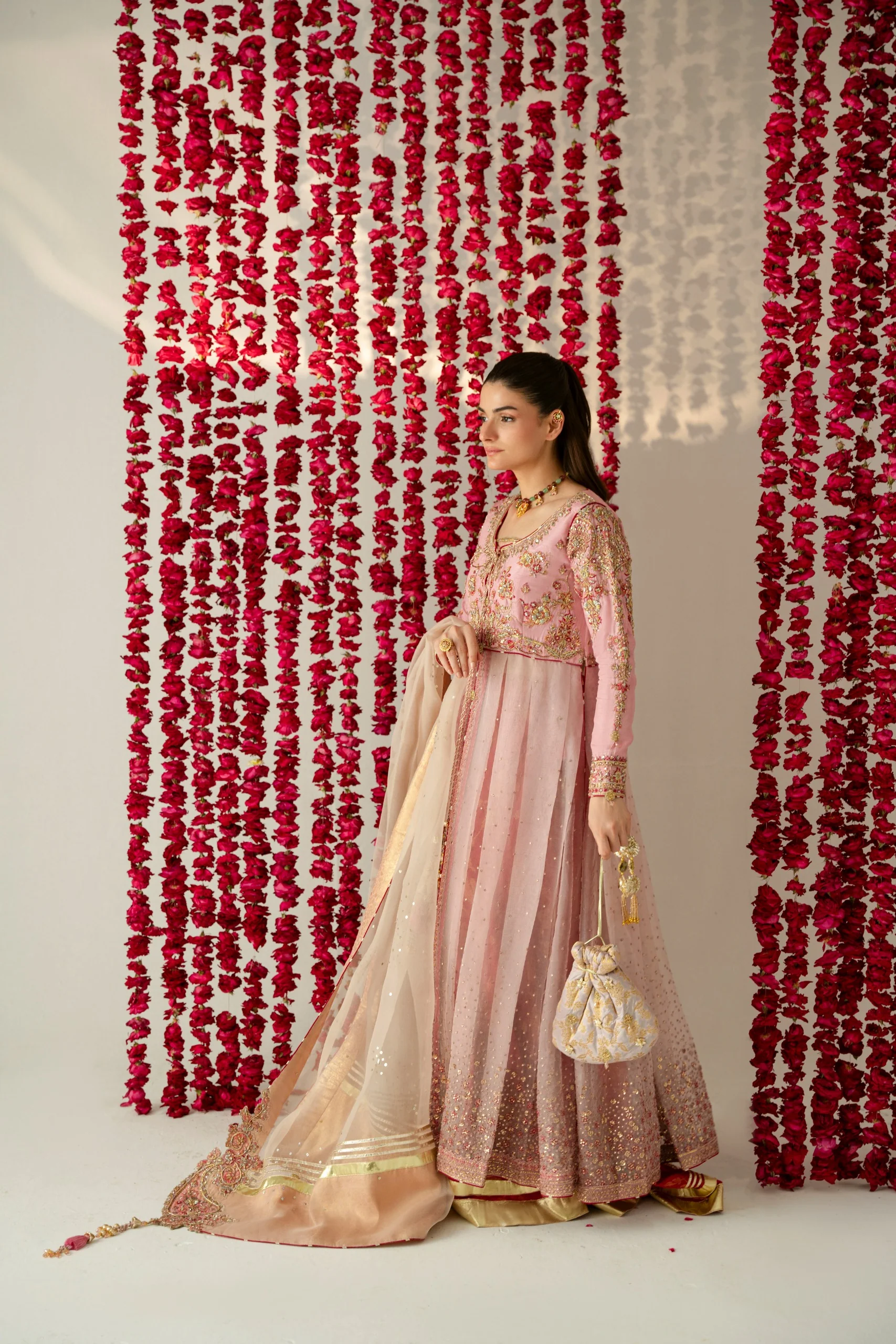 GulRukh - Image 3