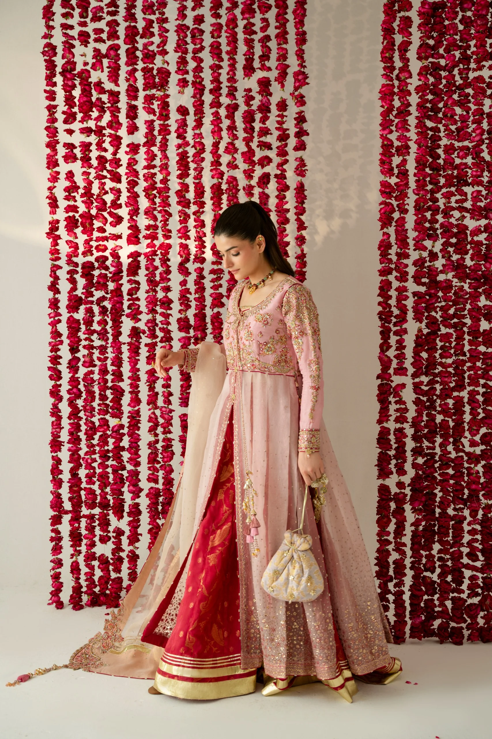 GulRukh - Image 4