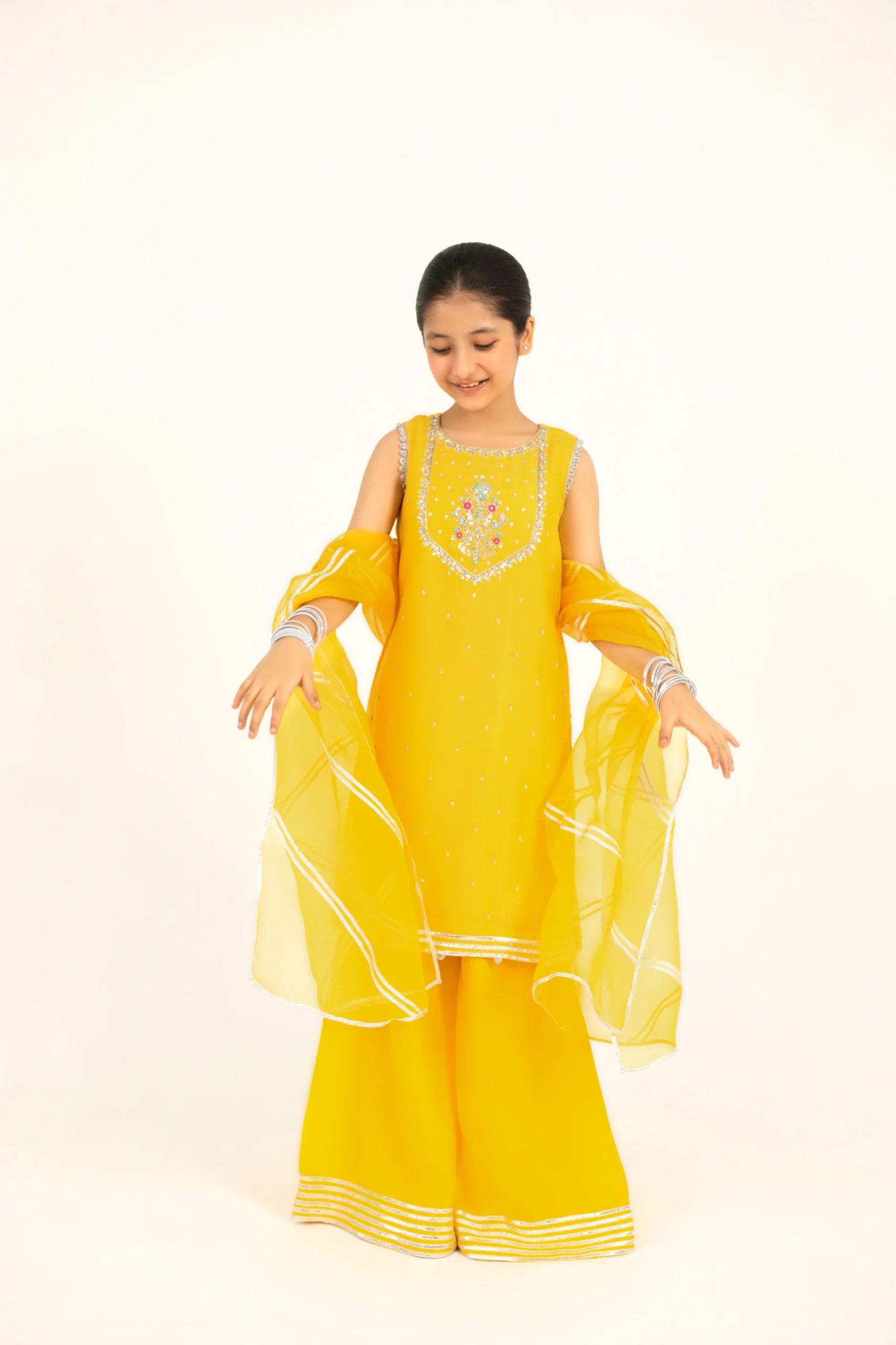 Hina K