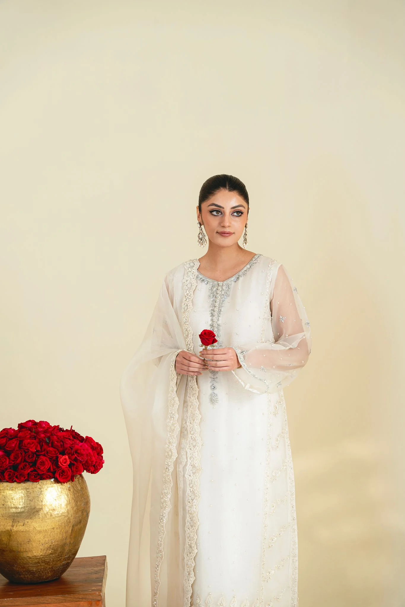 Ivory Petal - Image 5