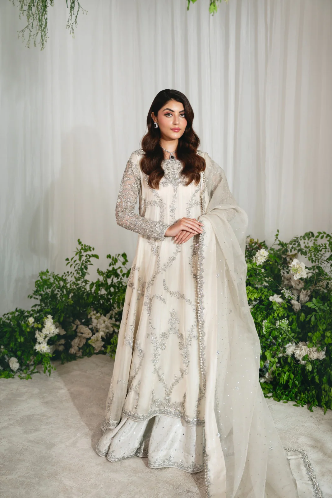 Ivory Rashmeen Silver - Image 6