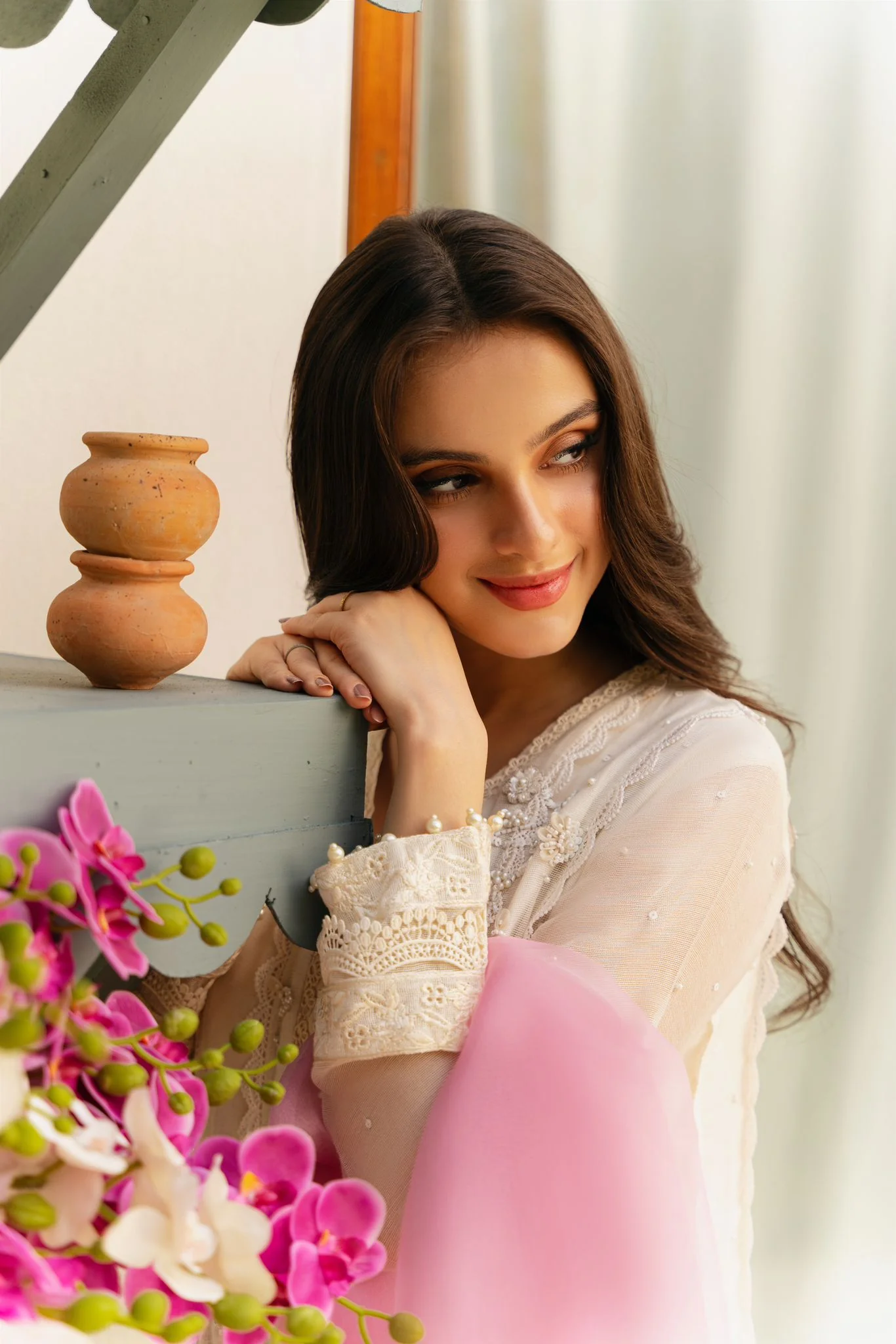Ivory Ribbon - Image 4
