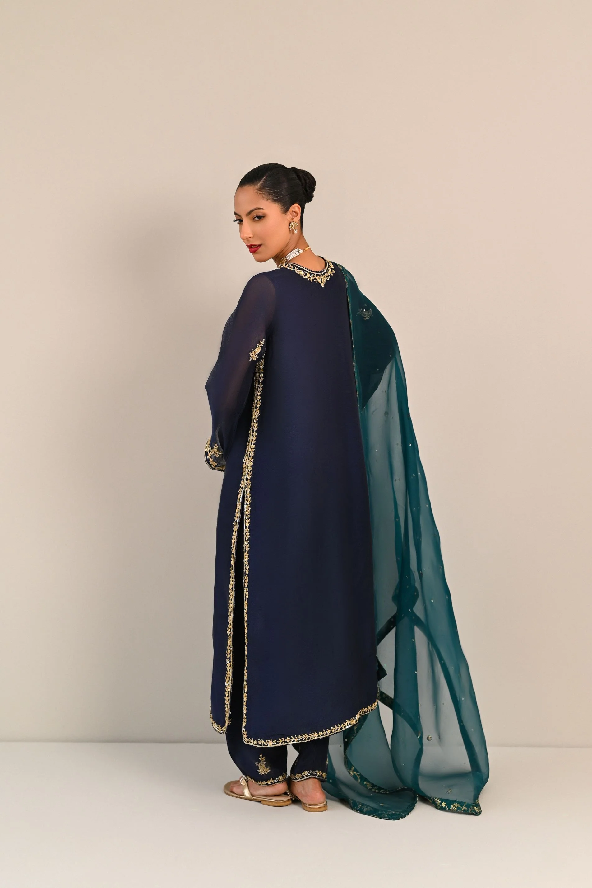 Jumana Navy Blue - Image 3