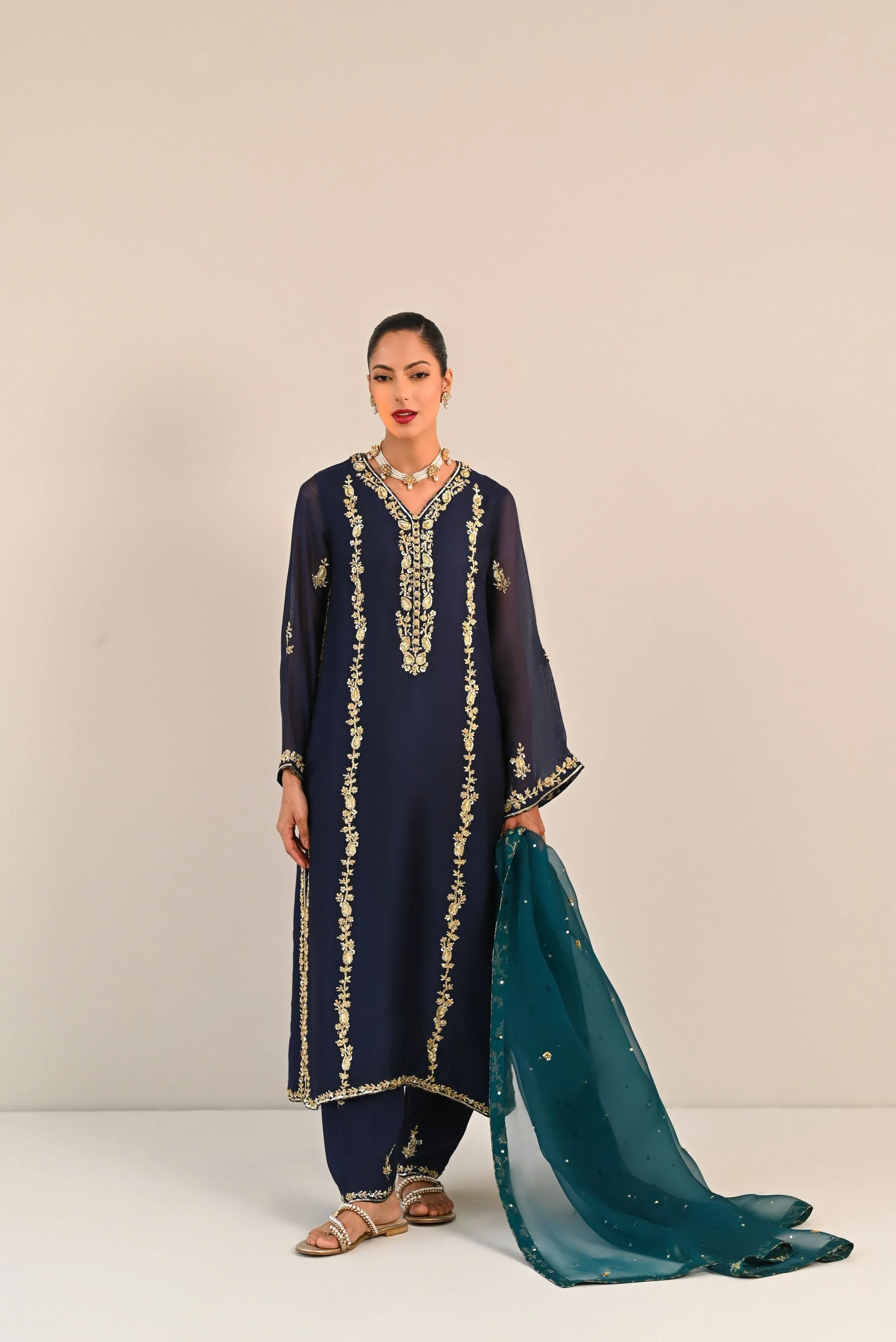 Jumana Navy Blue - Image 4