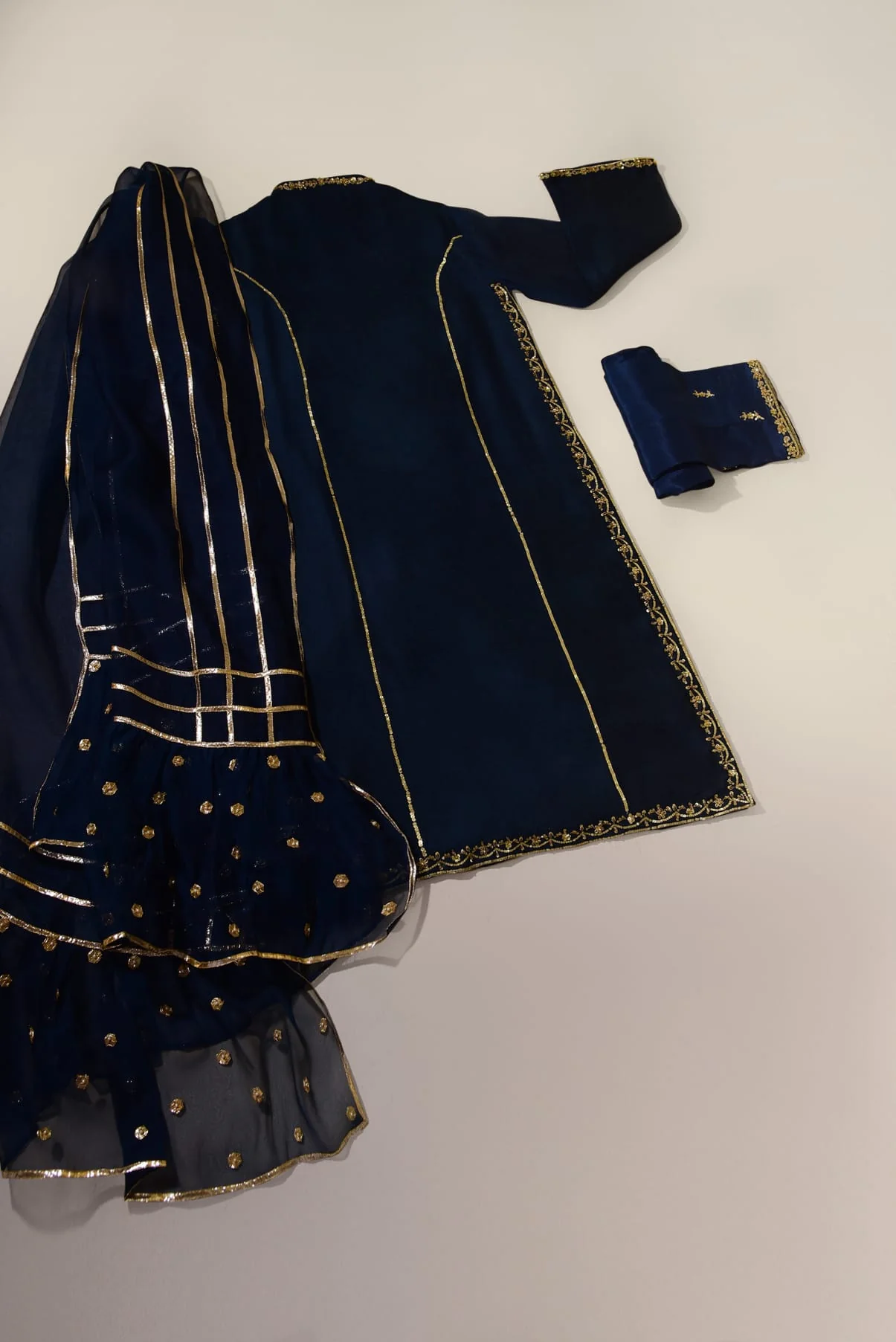 Kayali Navy Blue - Image 2