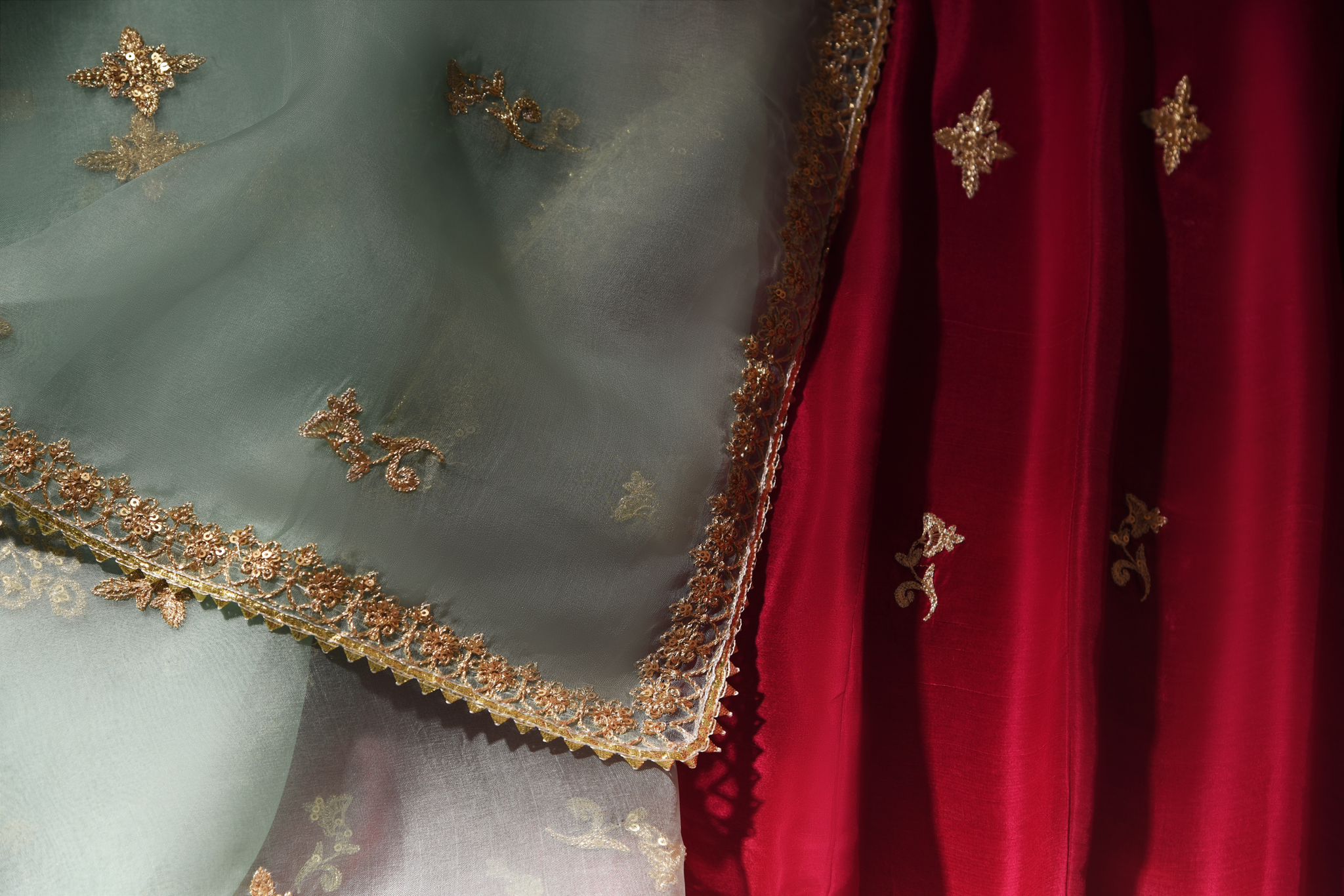Kharzaar Maroon - Image 5