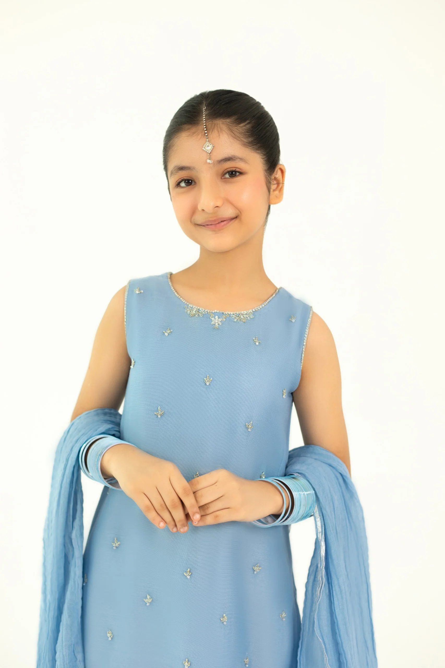 Luna K - Image 2