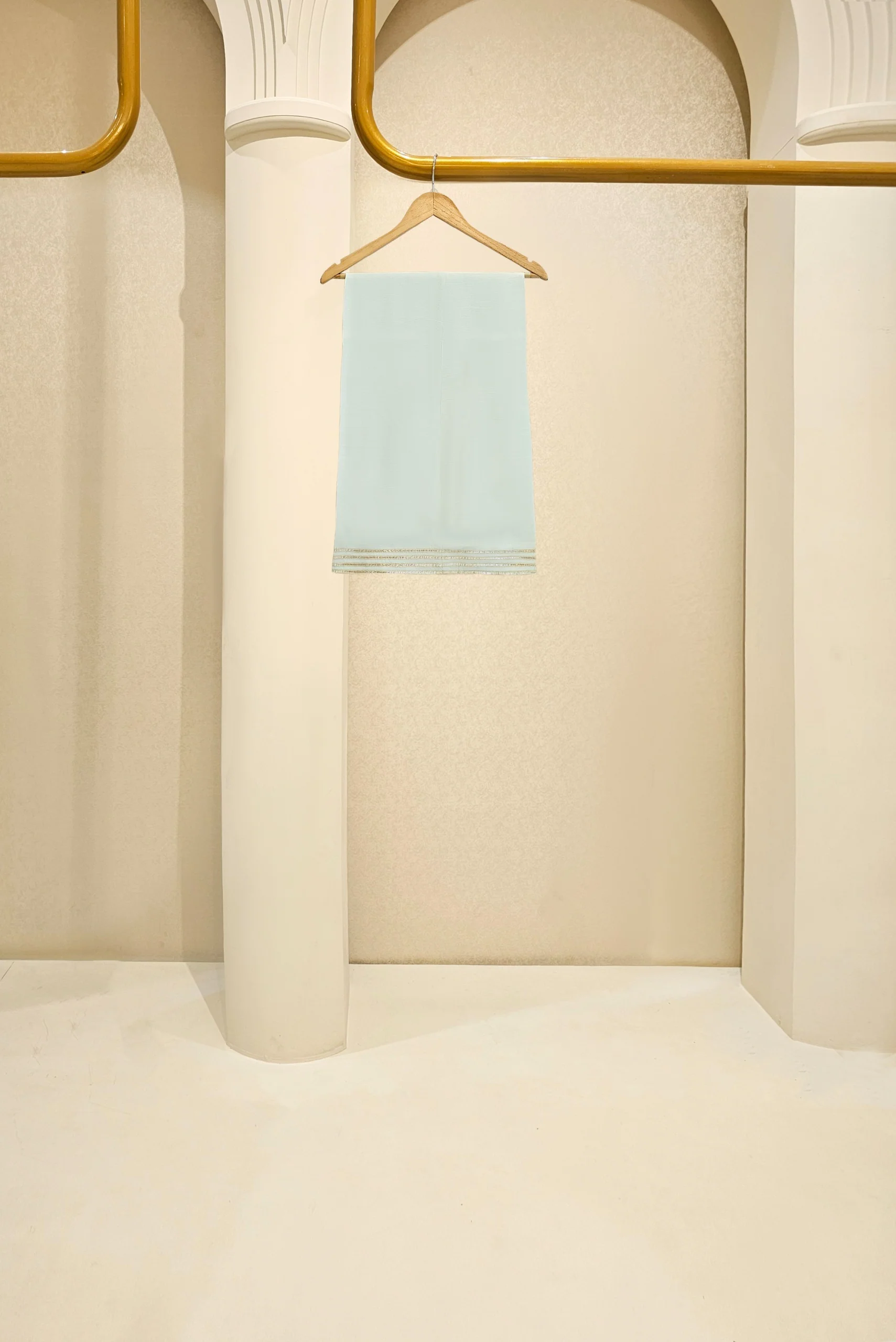 Maina - Image 7