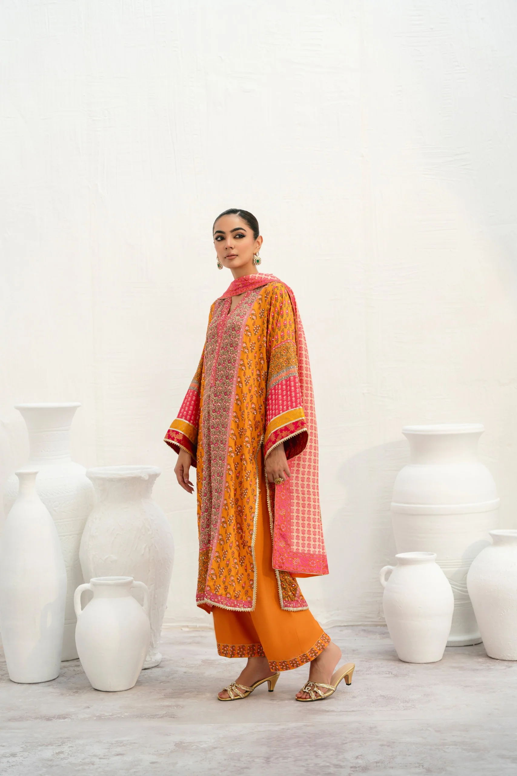 Mandana - Image 2