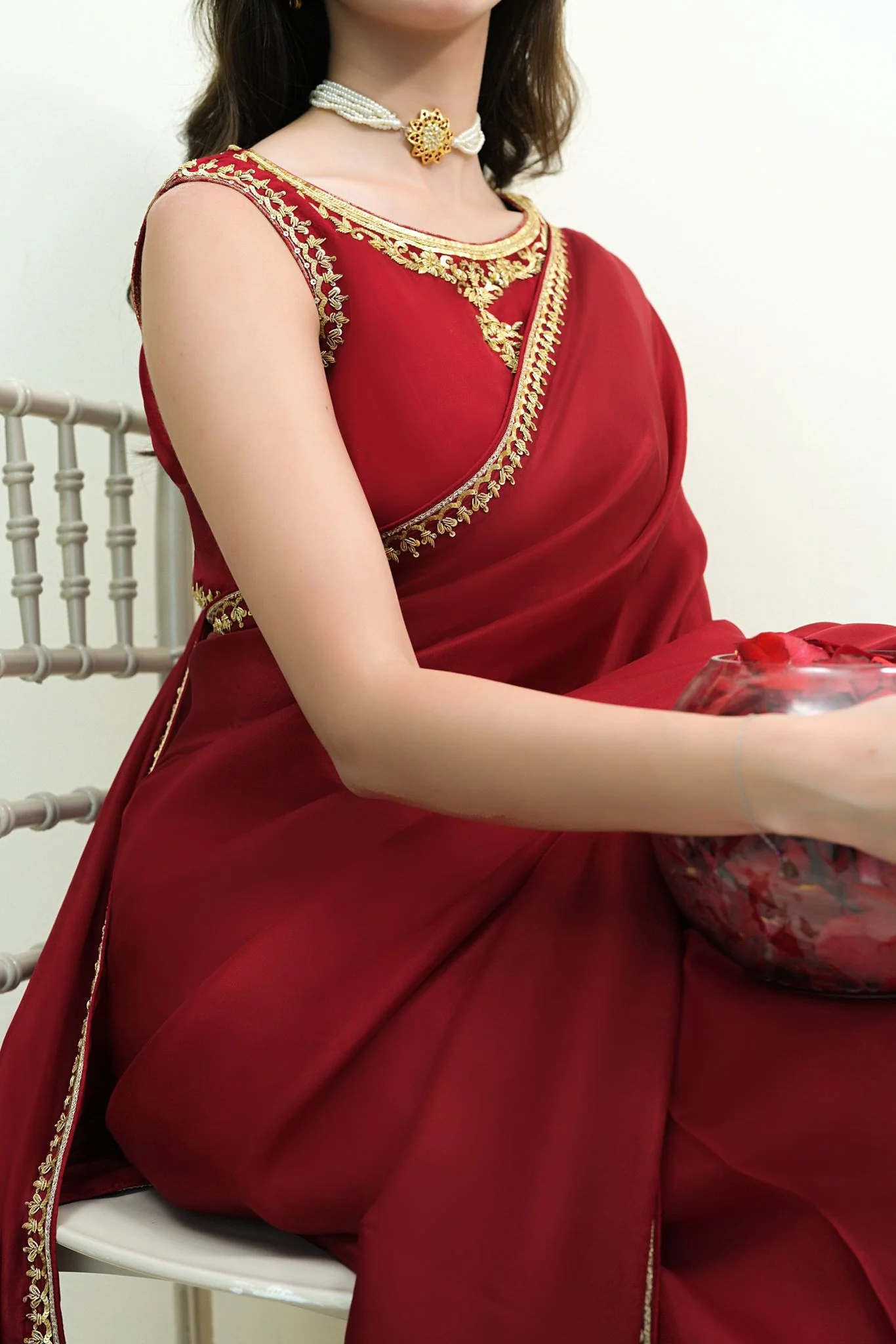 Maroon Saree Mahnoor - Image 2
