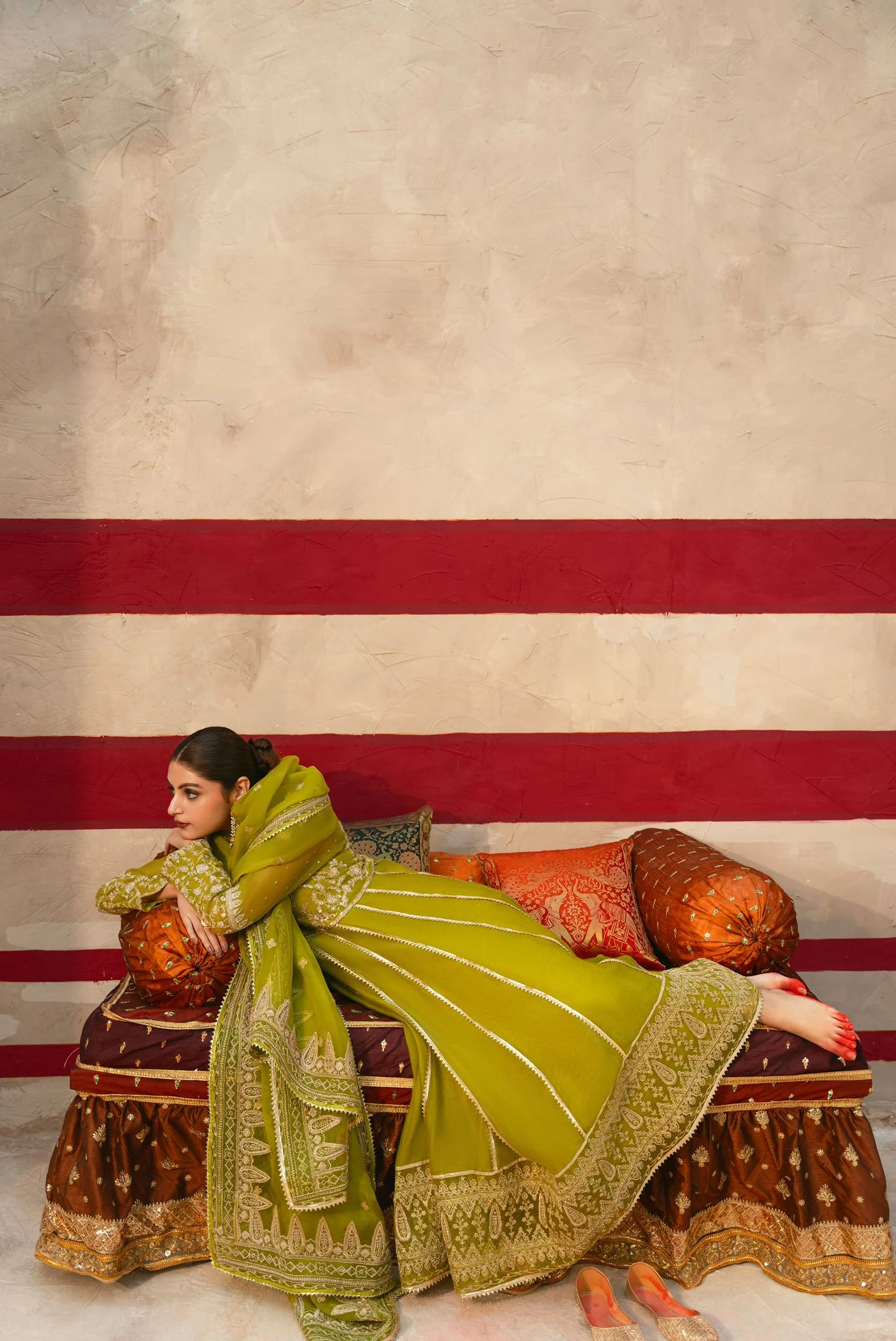 Mehndi Green Pishwas - Image 3