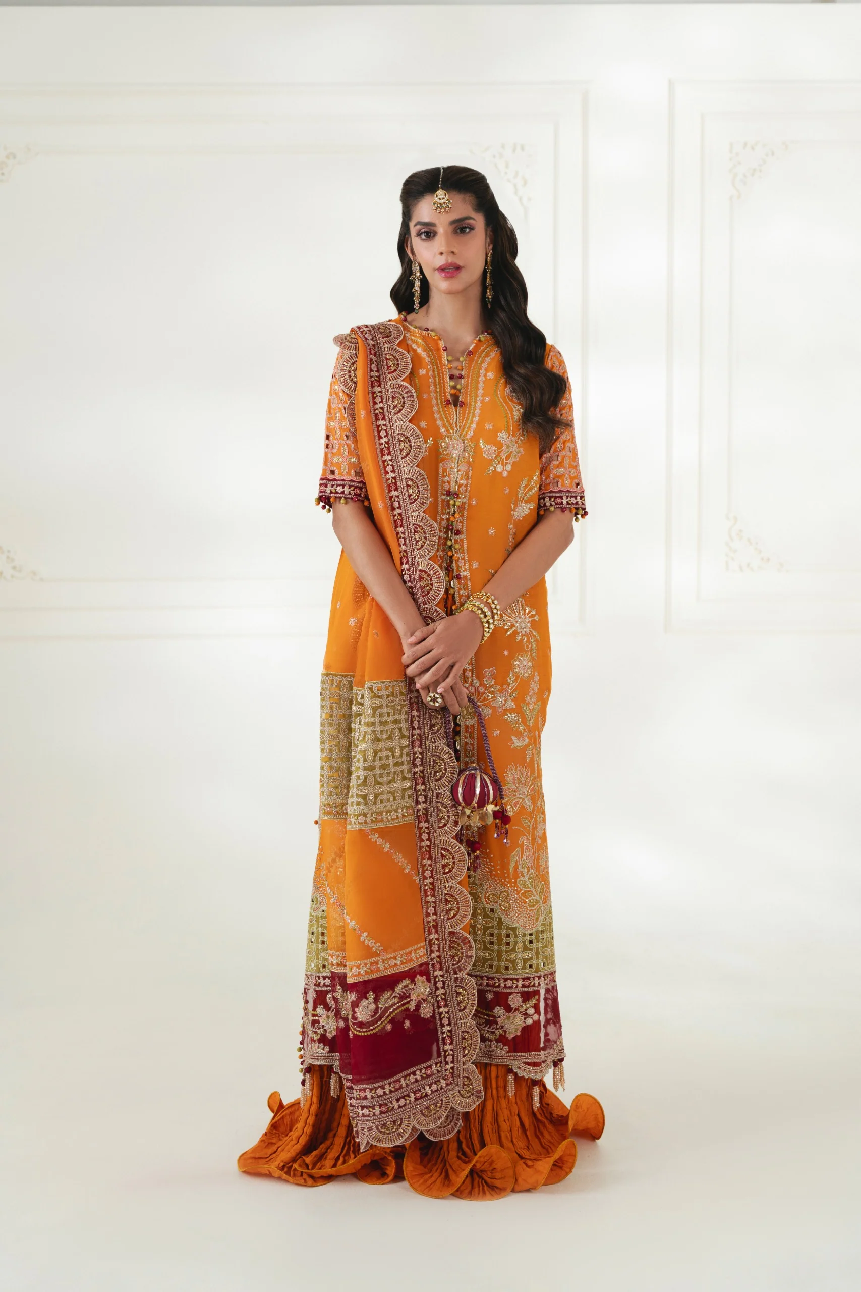 Mehndi Naaz - Image 8