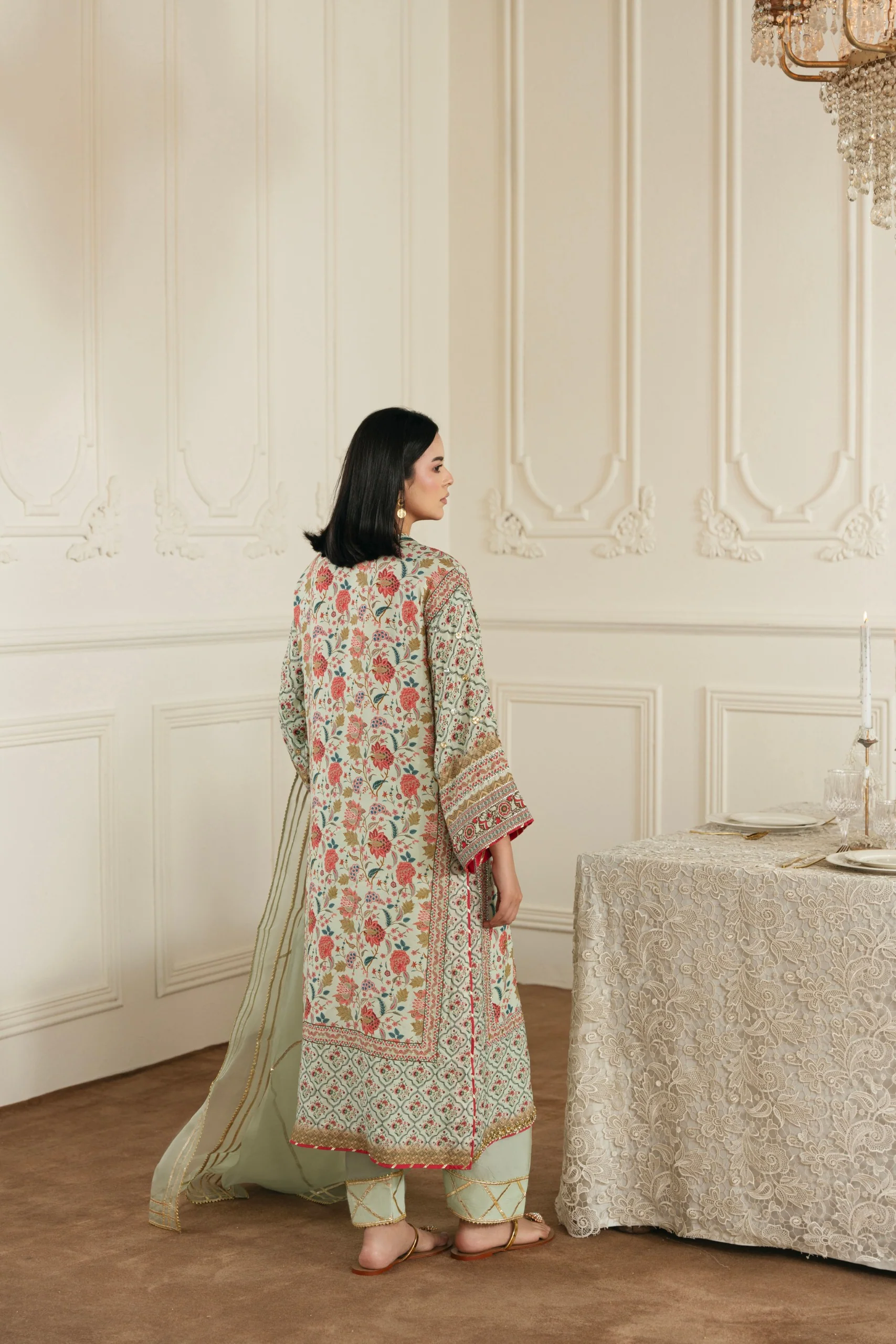 Mehru Luxe - Image 3