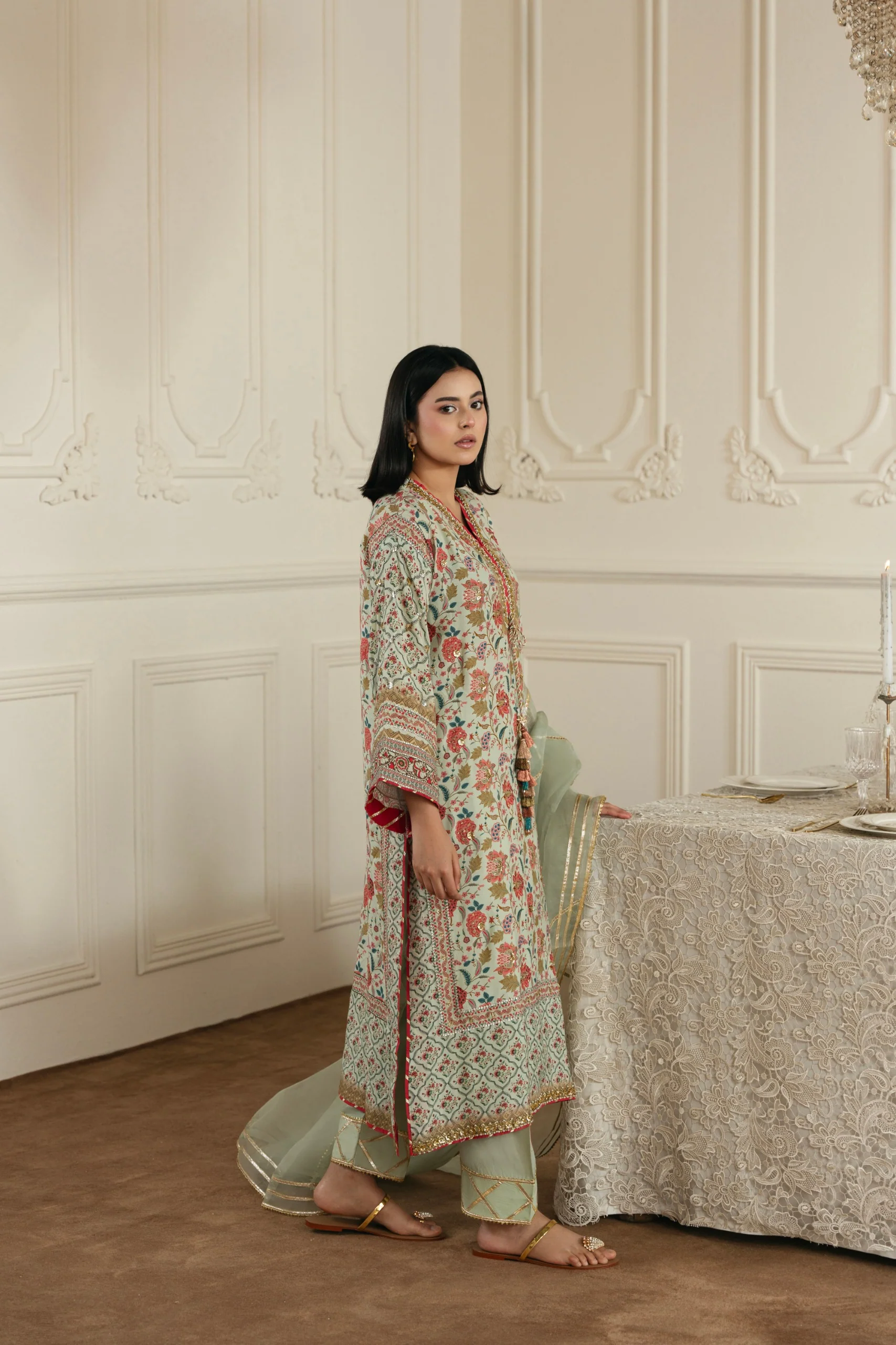 Mehru Luxe - Image 4