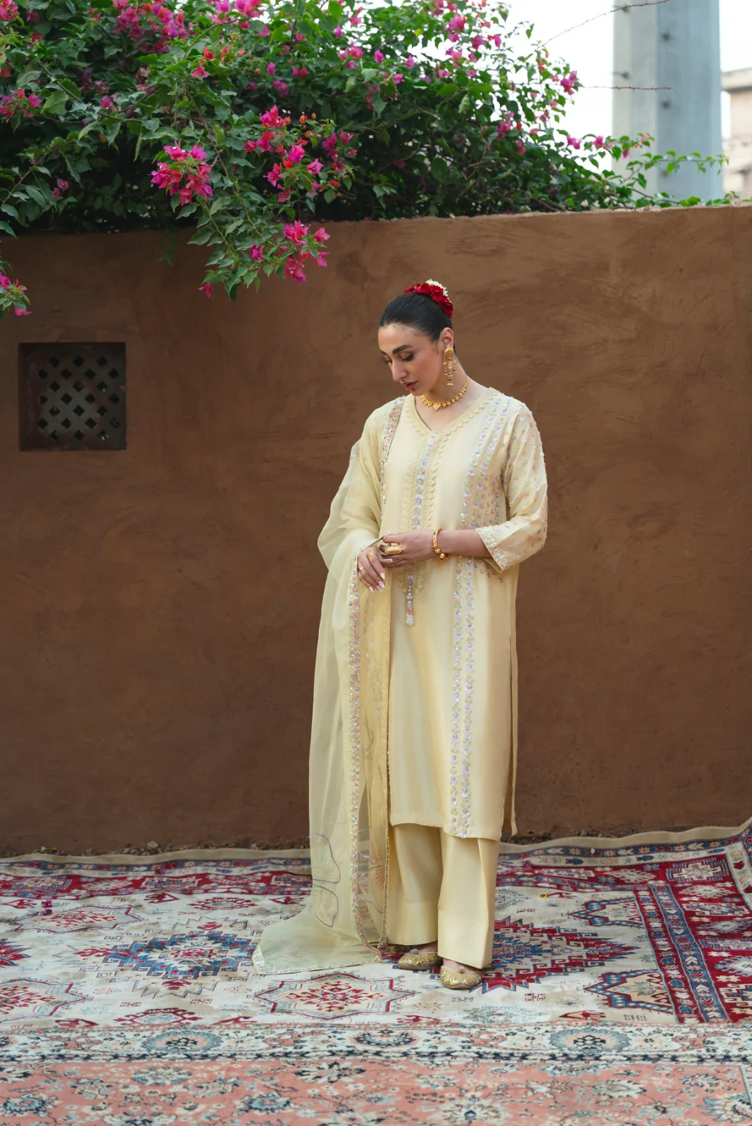 Nagar Bano - Image 3