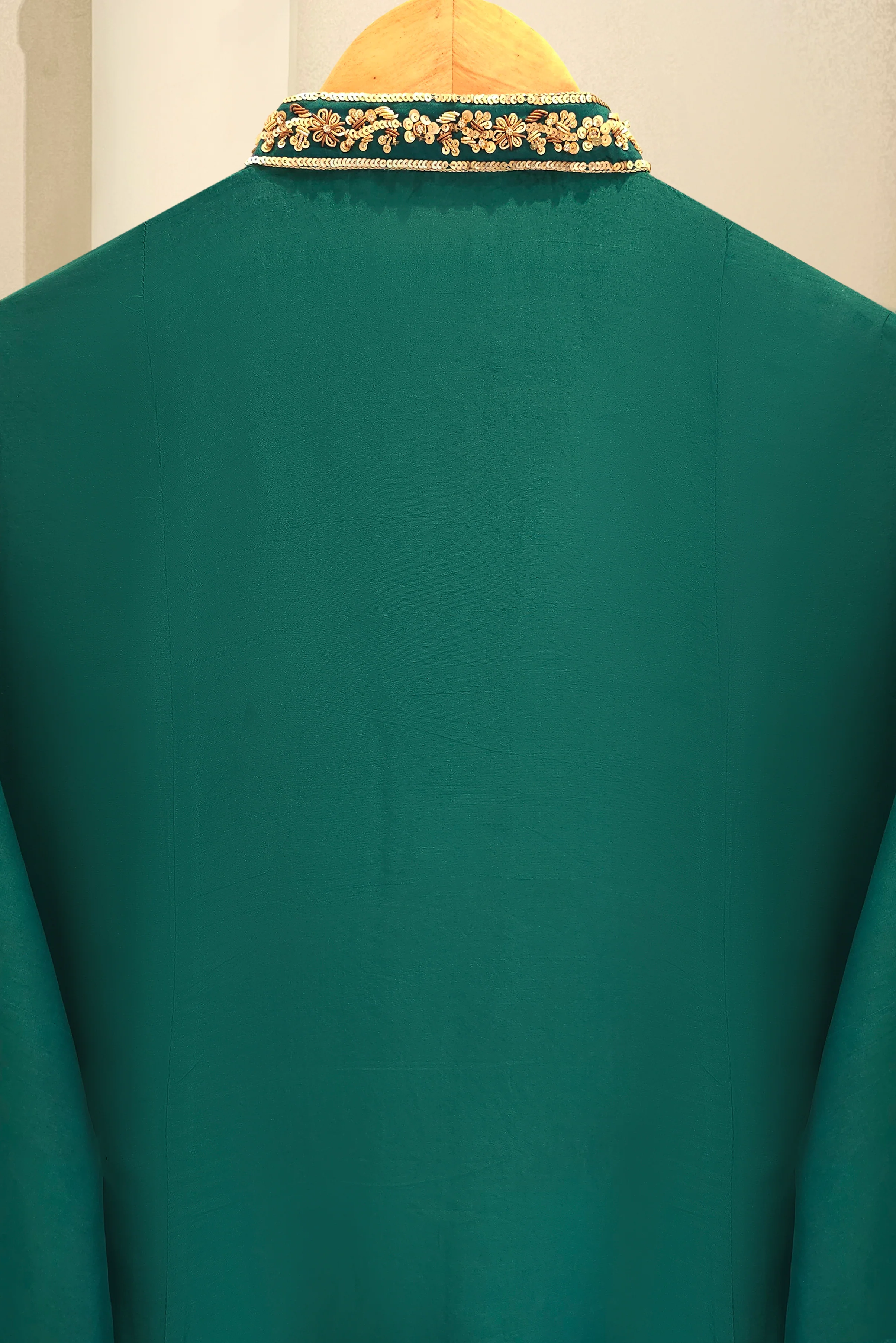 Naghma Emerald - Image 6