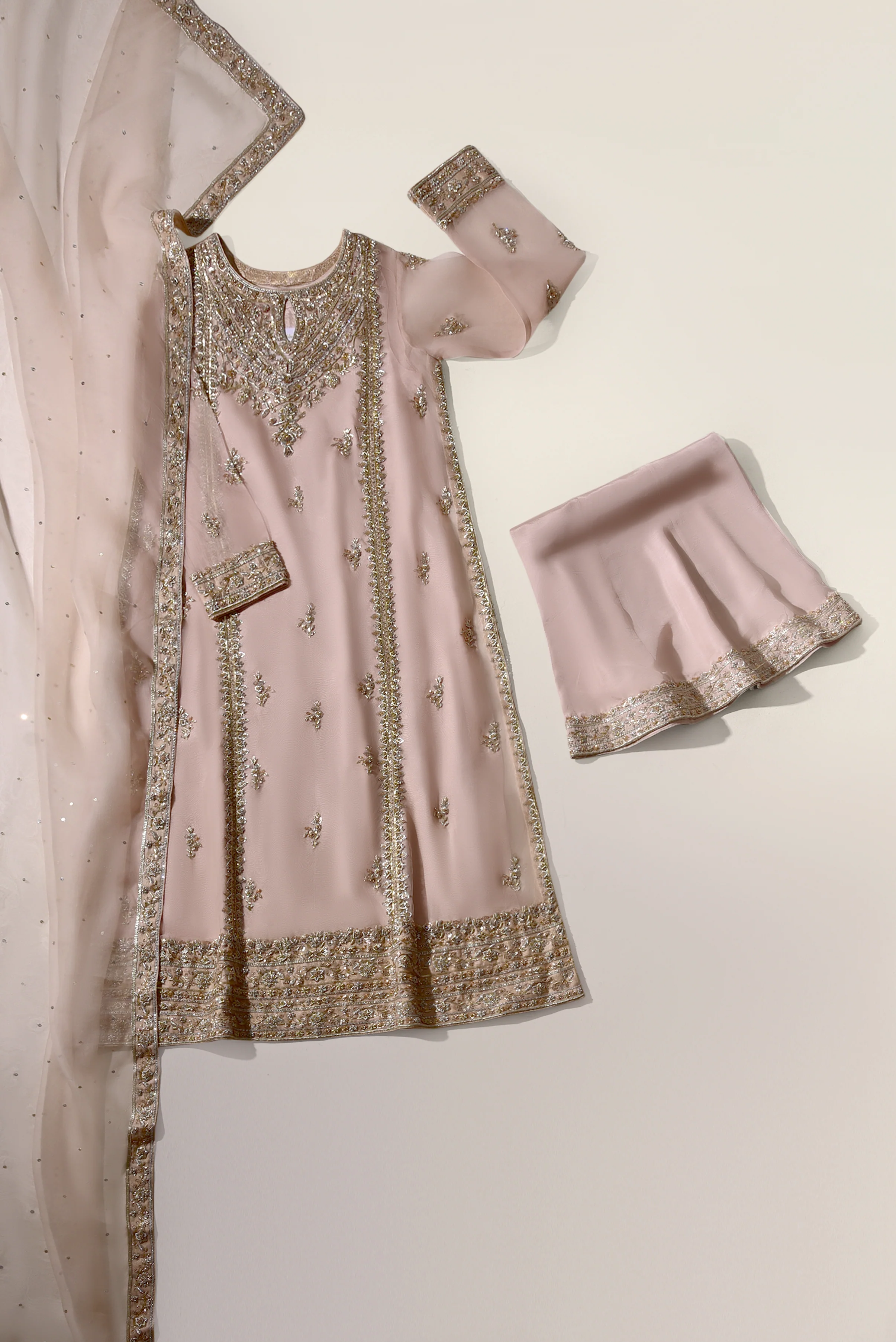 Nain Taupe
