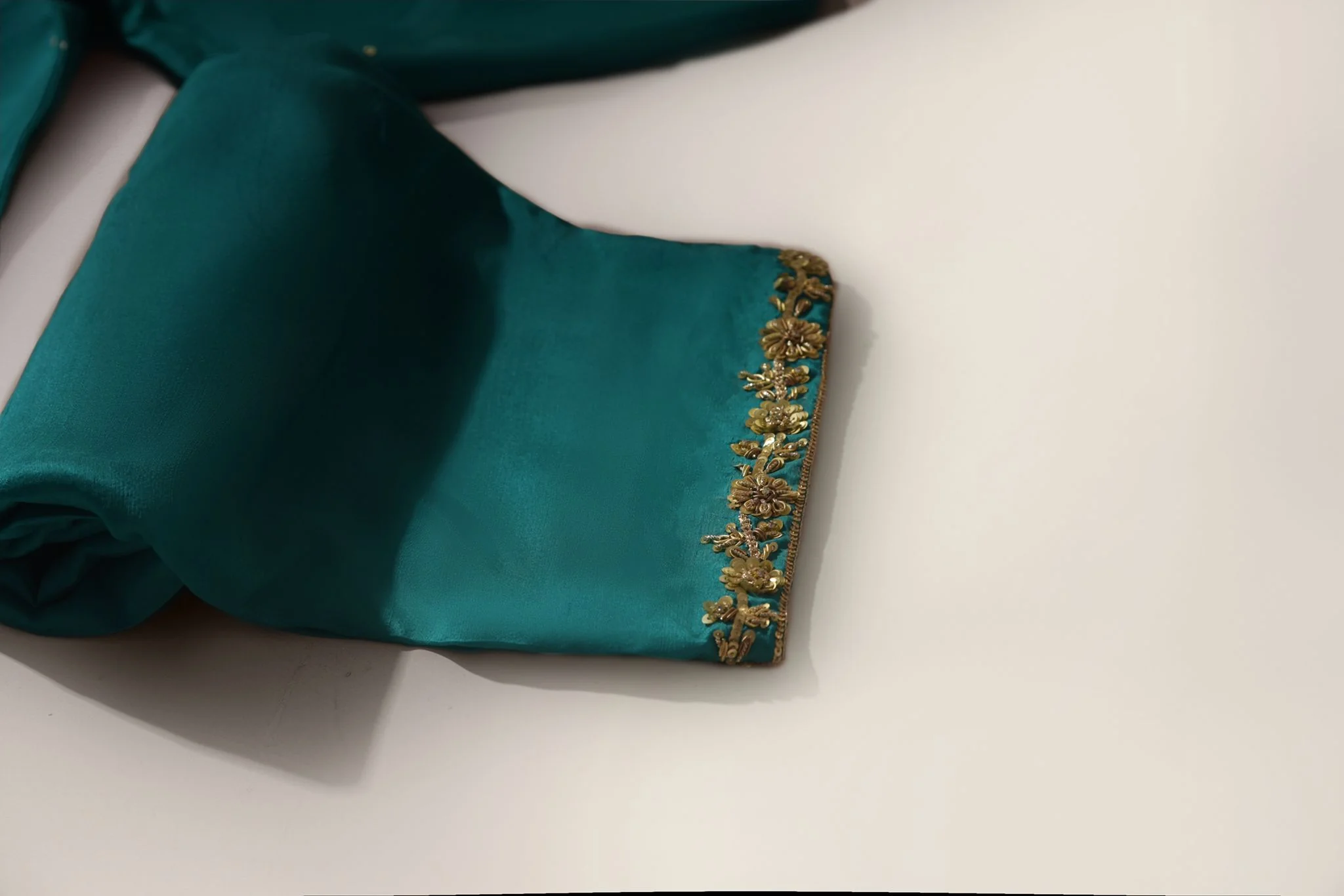 Naurantan Emerald - Image 3