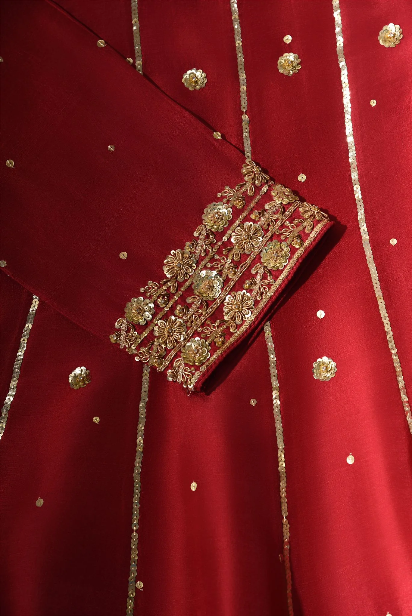 Naurantan Maroon - Image 4