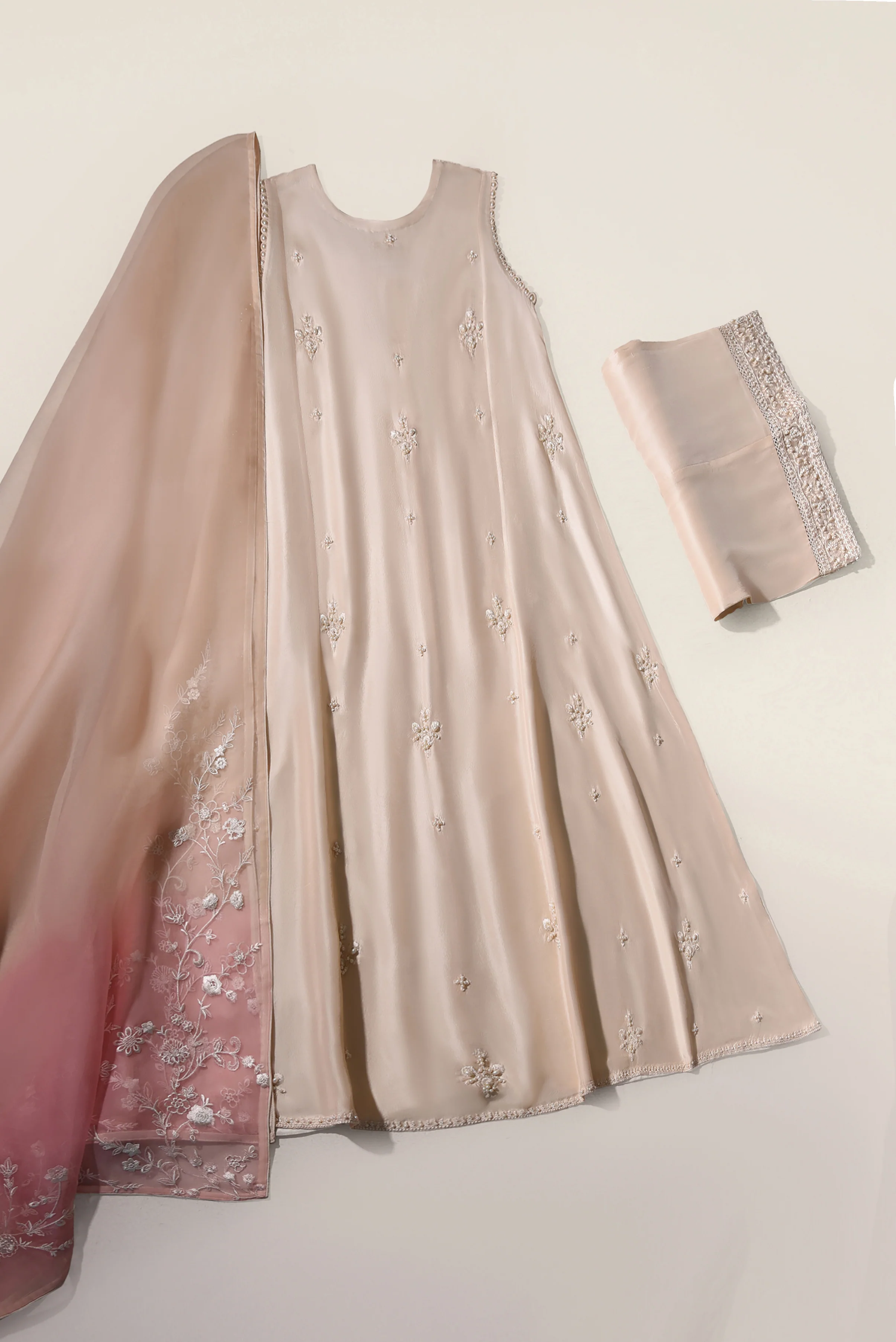 ( NEW ) Scarlett Taupe - Image 4