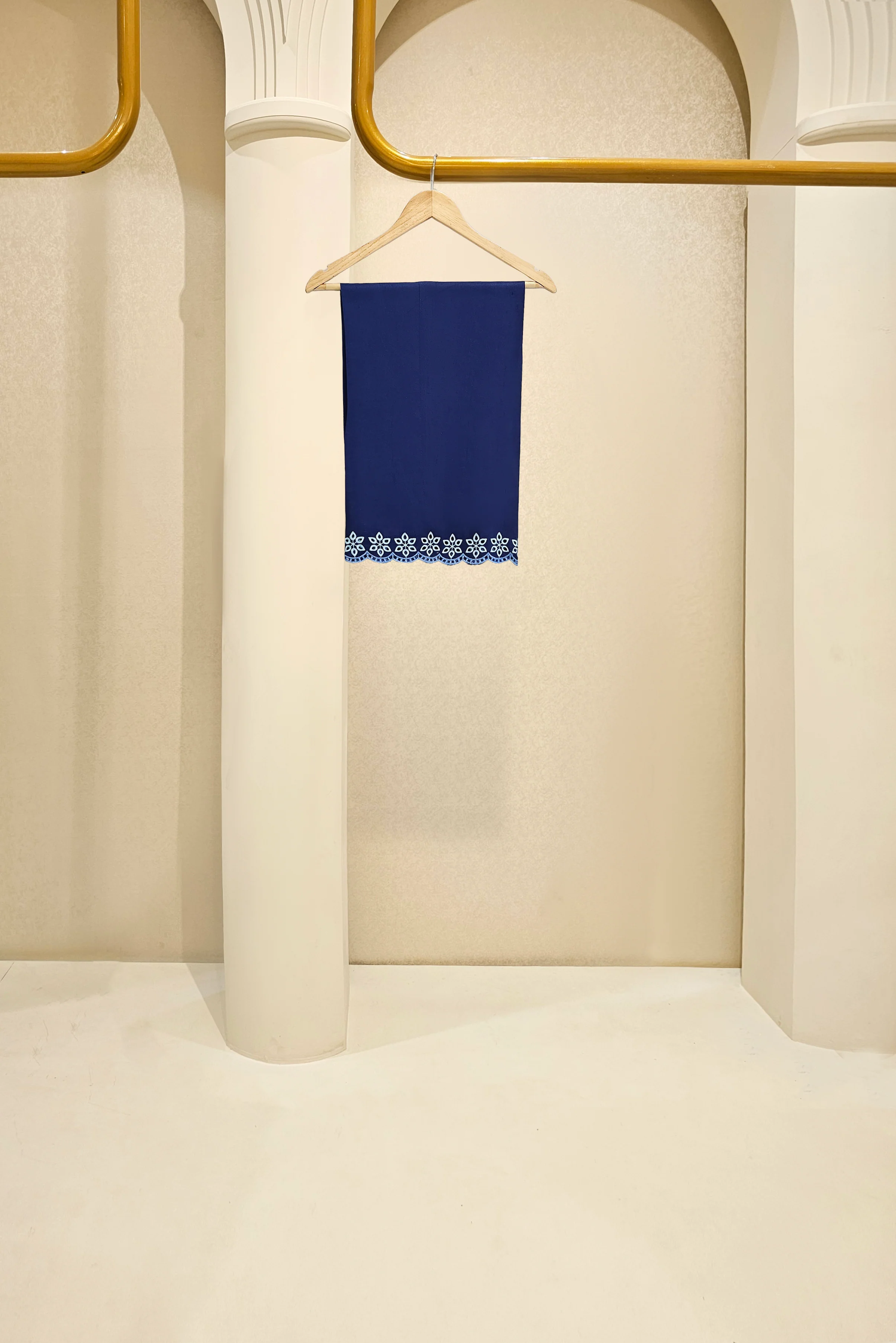 Nilan - Image 7
