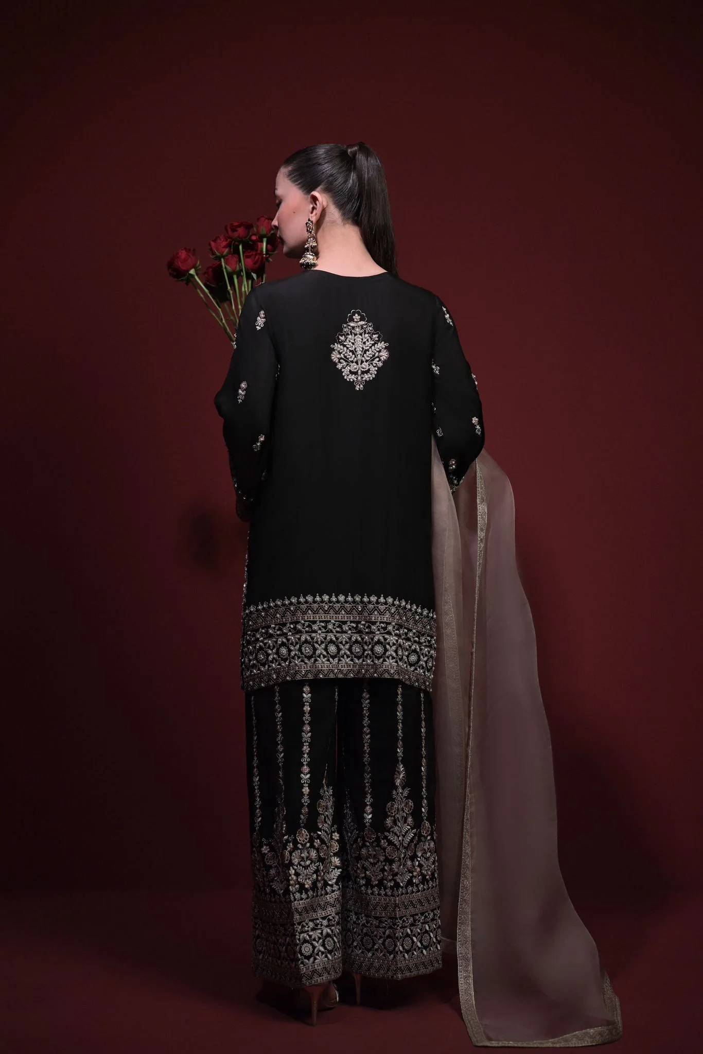 Parvana - Image 5