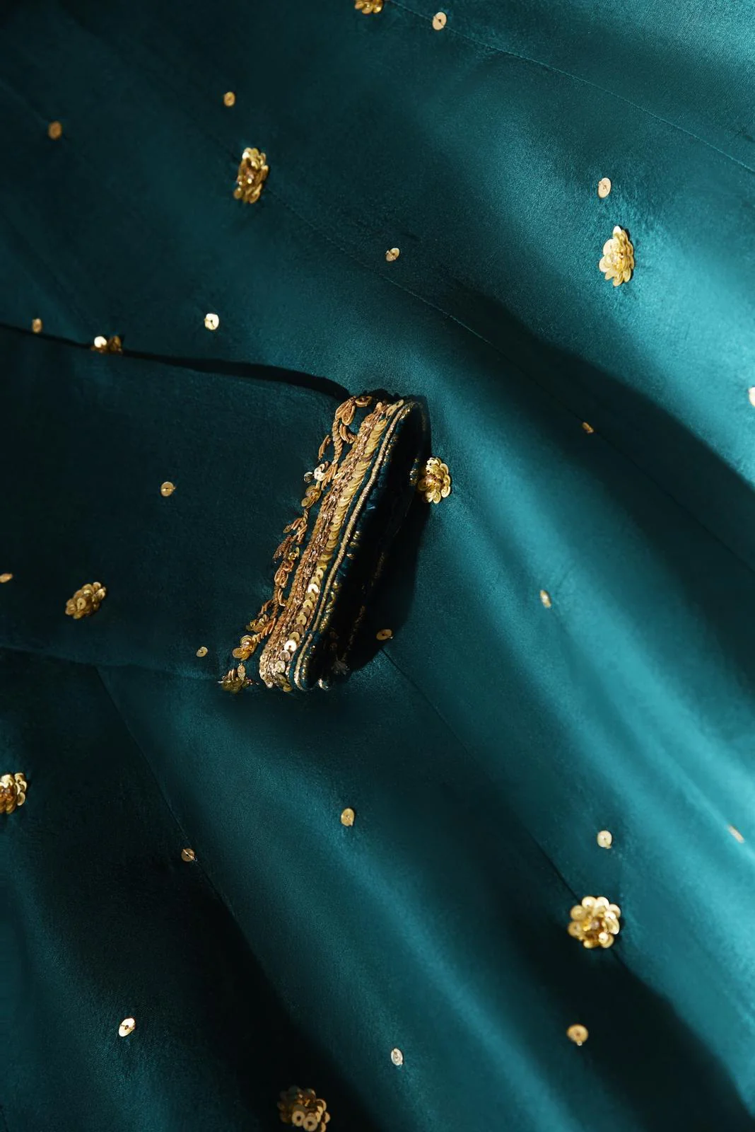 POISON GREEN FORMAL - Image 3