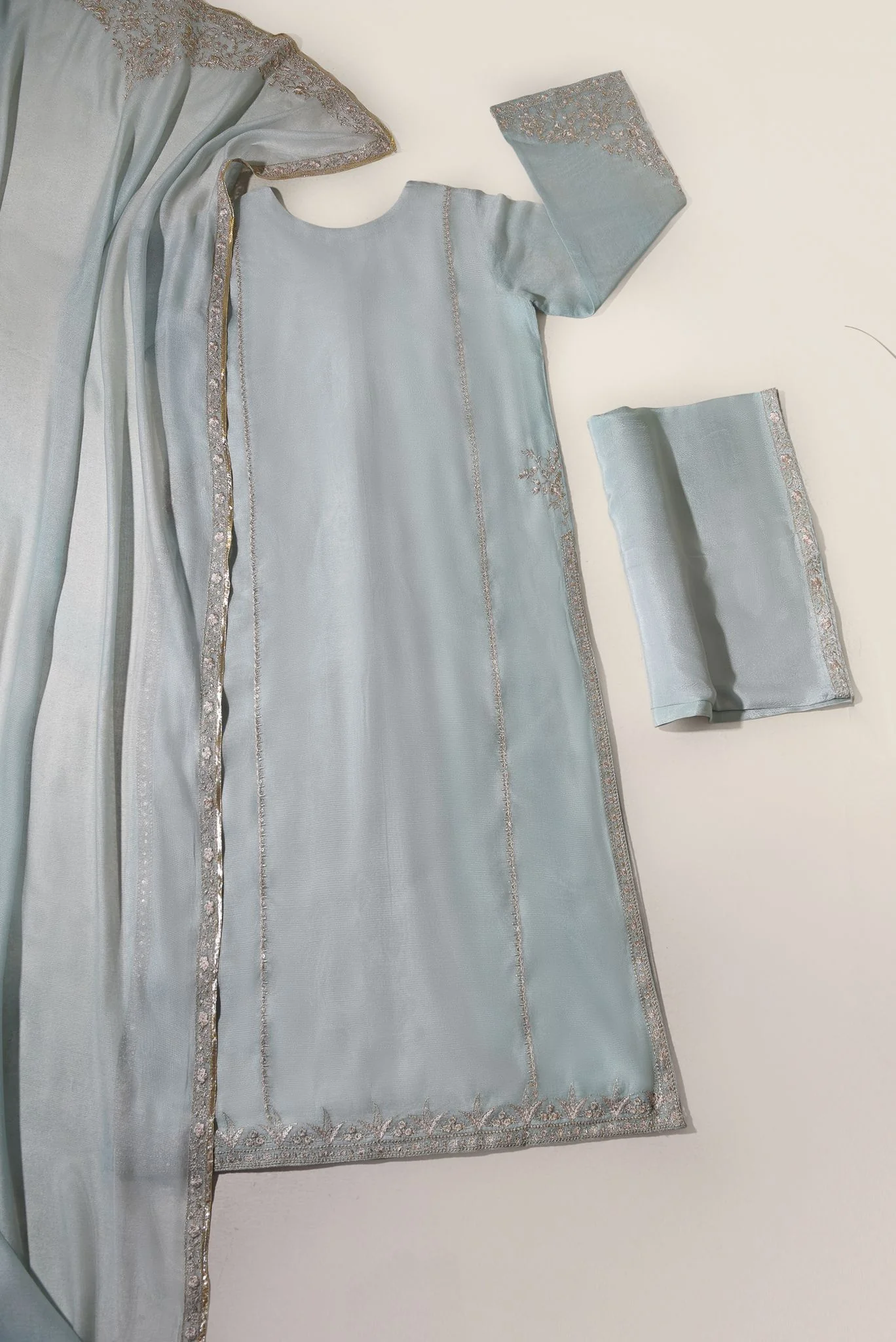 Poonum - Image 3
