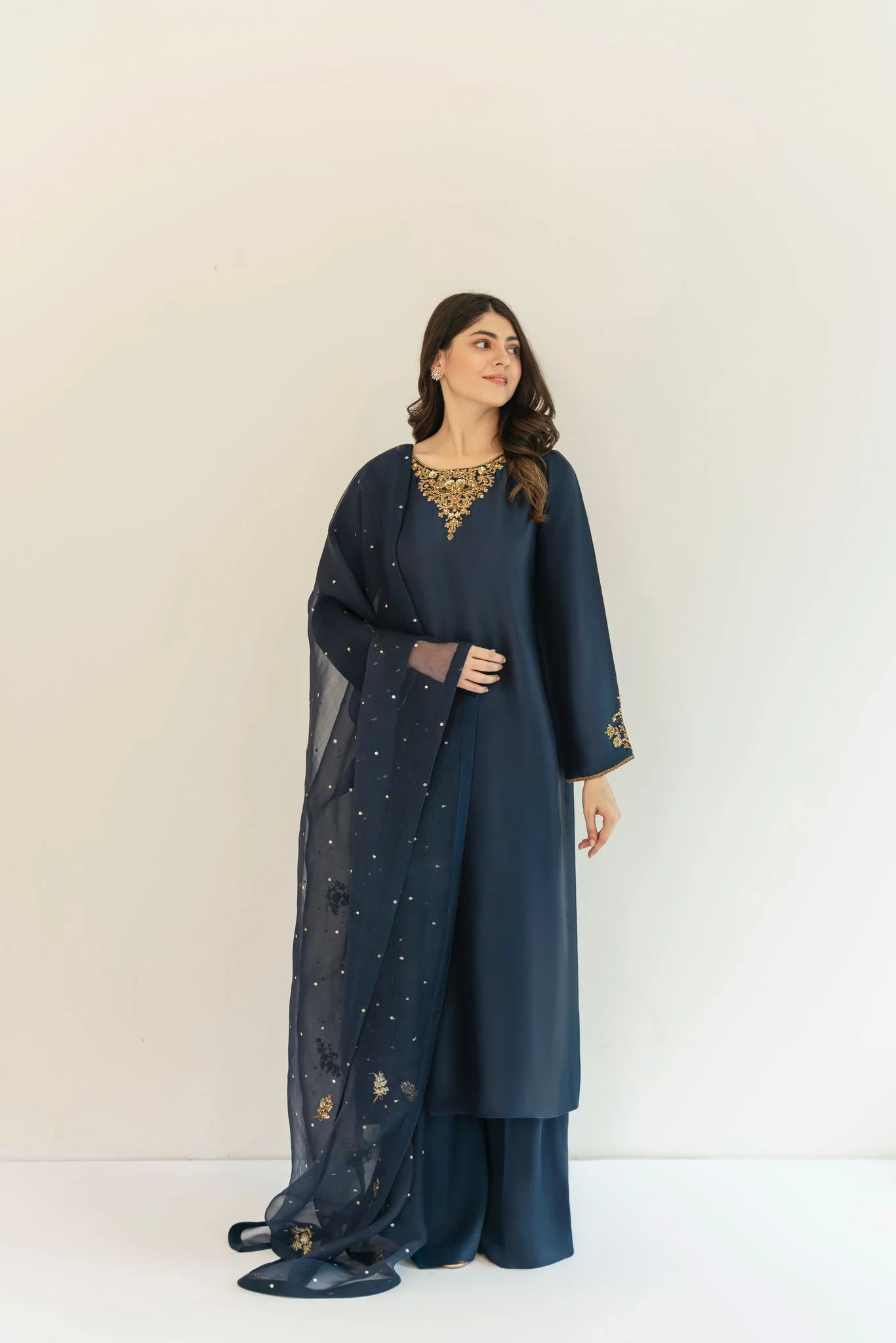 Serra Dark Navy Blue - Image 3