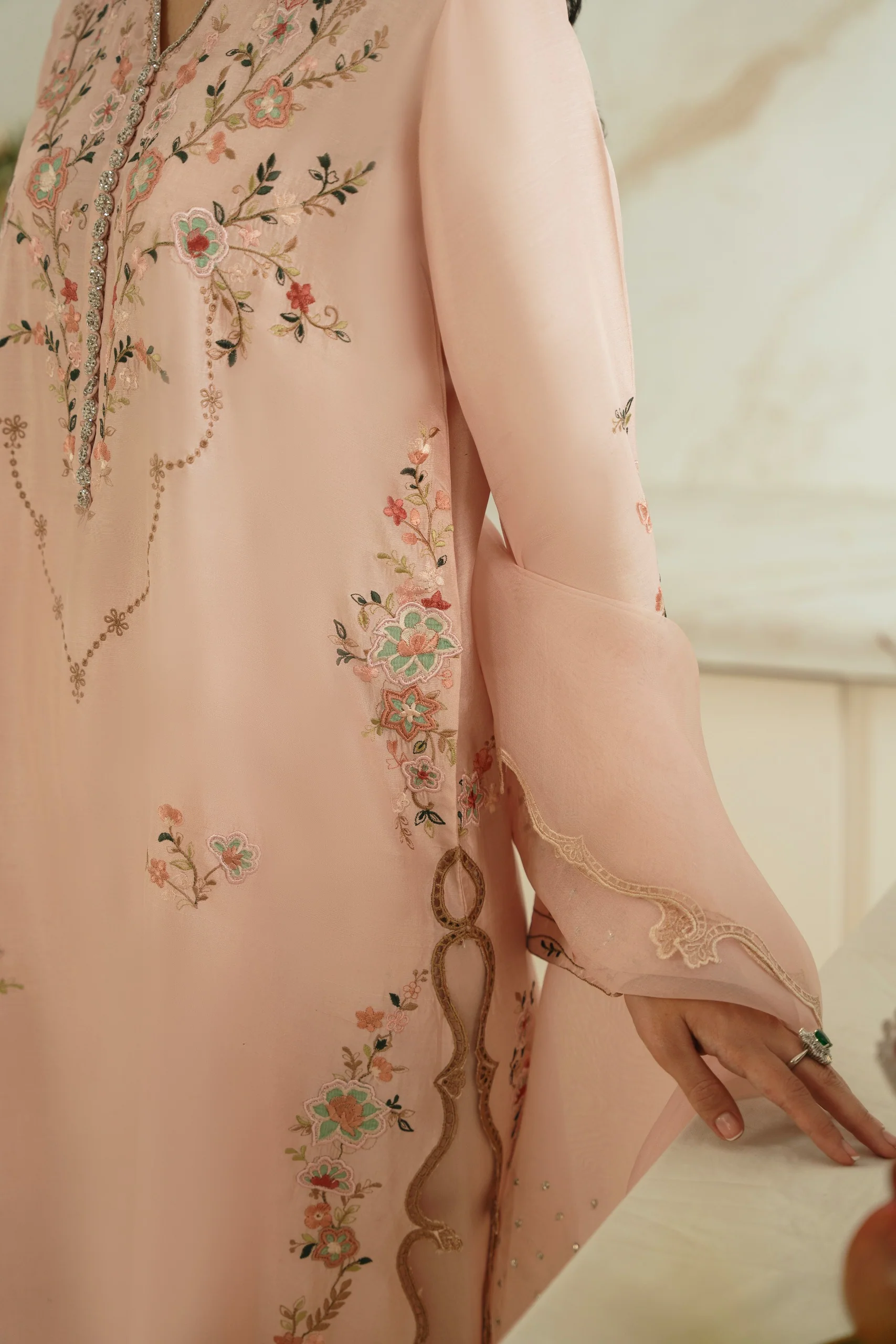 Shameen - Image 2
