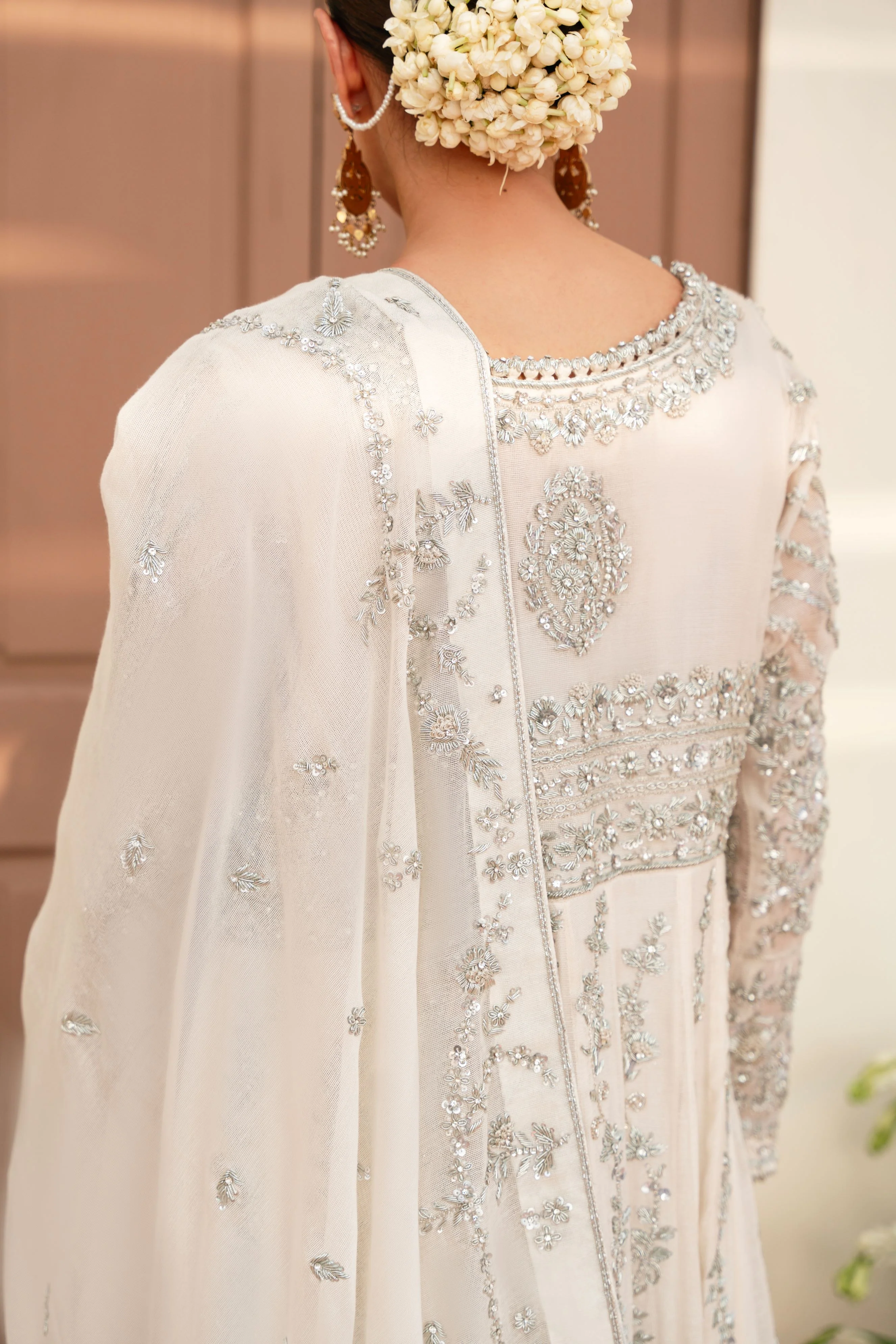 Swan Bridal - Image 5