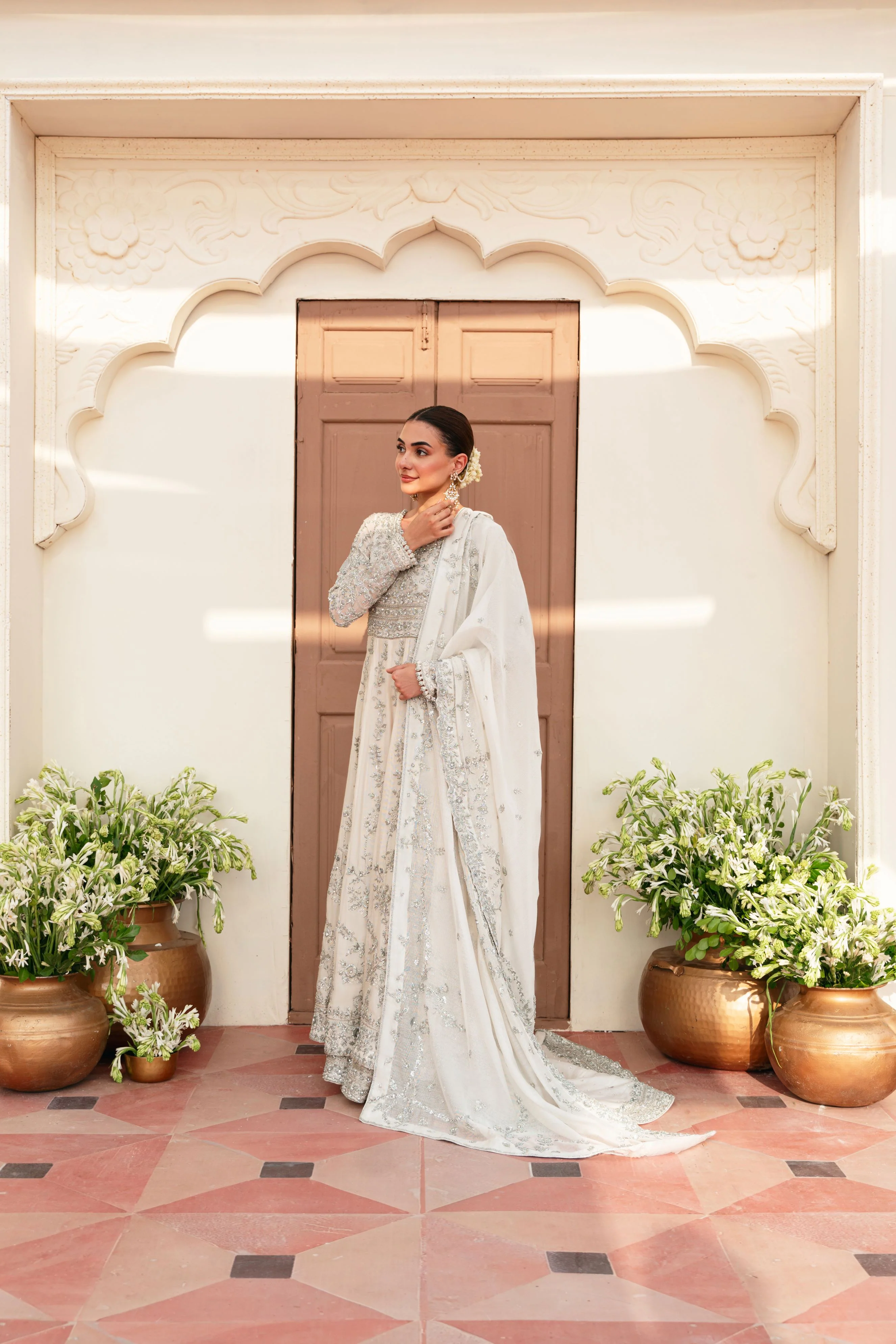 Swan Bridal - Image 9