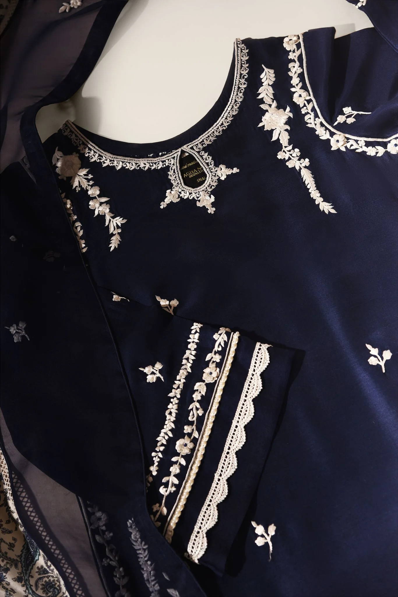 Tahzeeb Embroidered with Raw Silk Shawl - Image 2