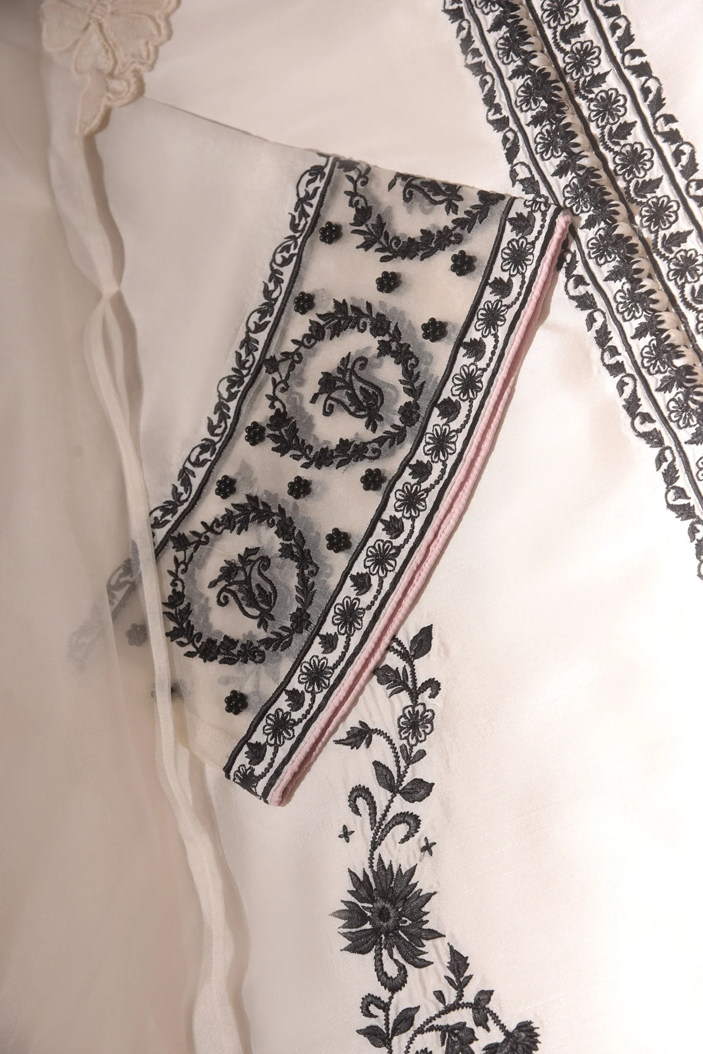 Tarana Embroidered - Image 2