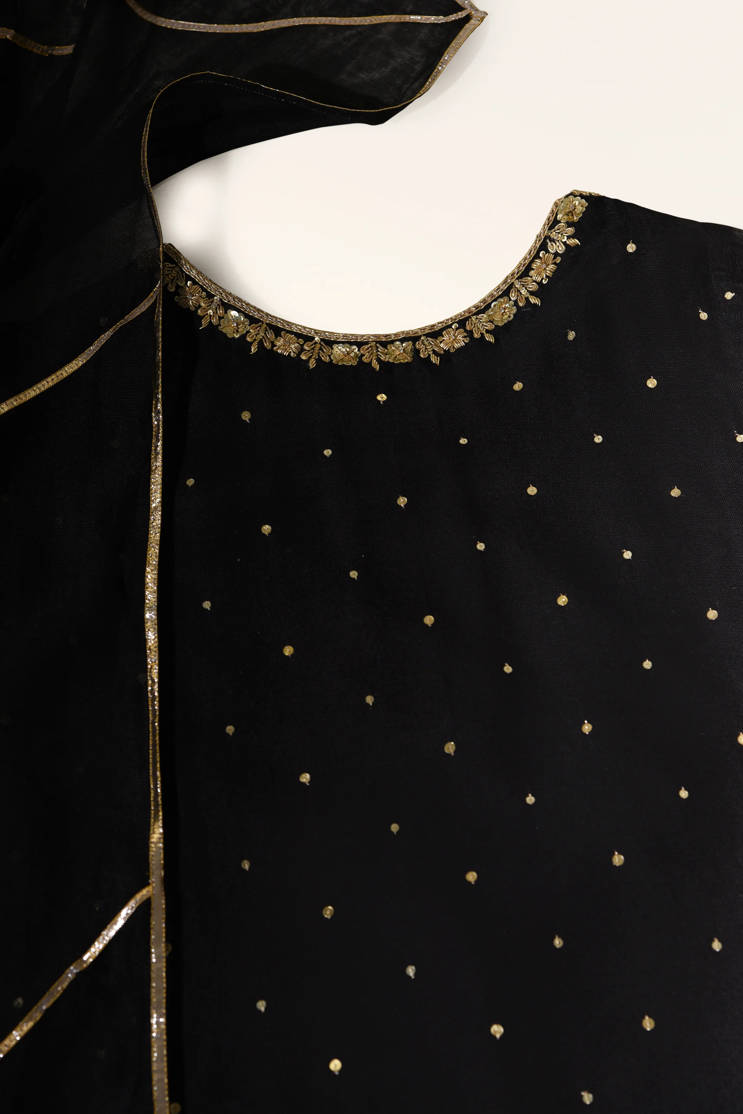 Tisele Black ( Long ) - Image 5