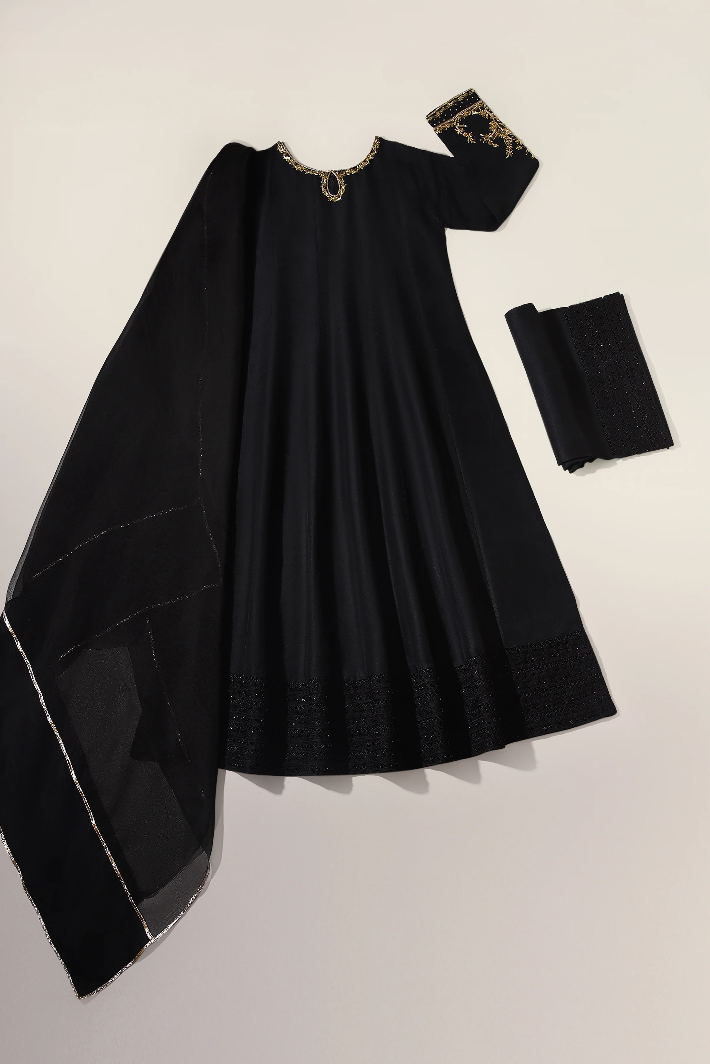 Tisha - Image 6